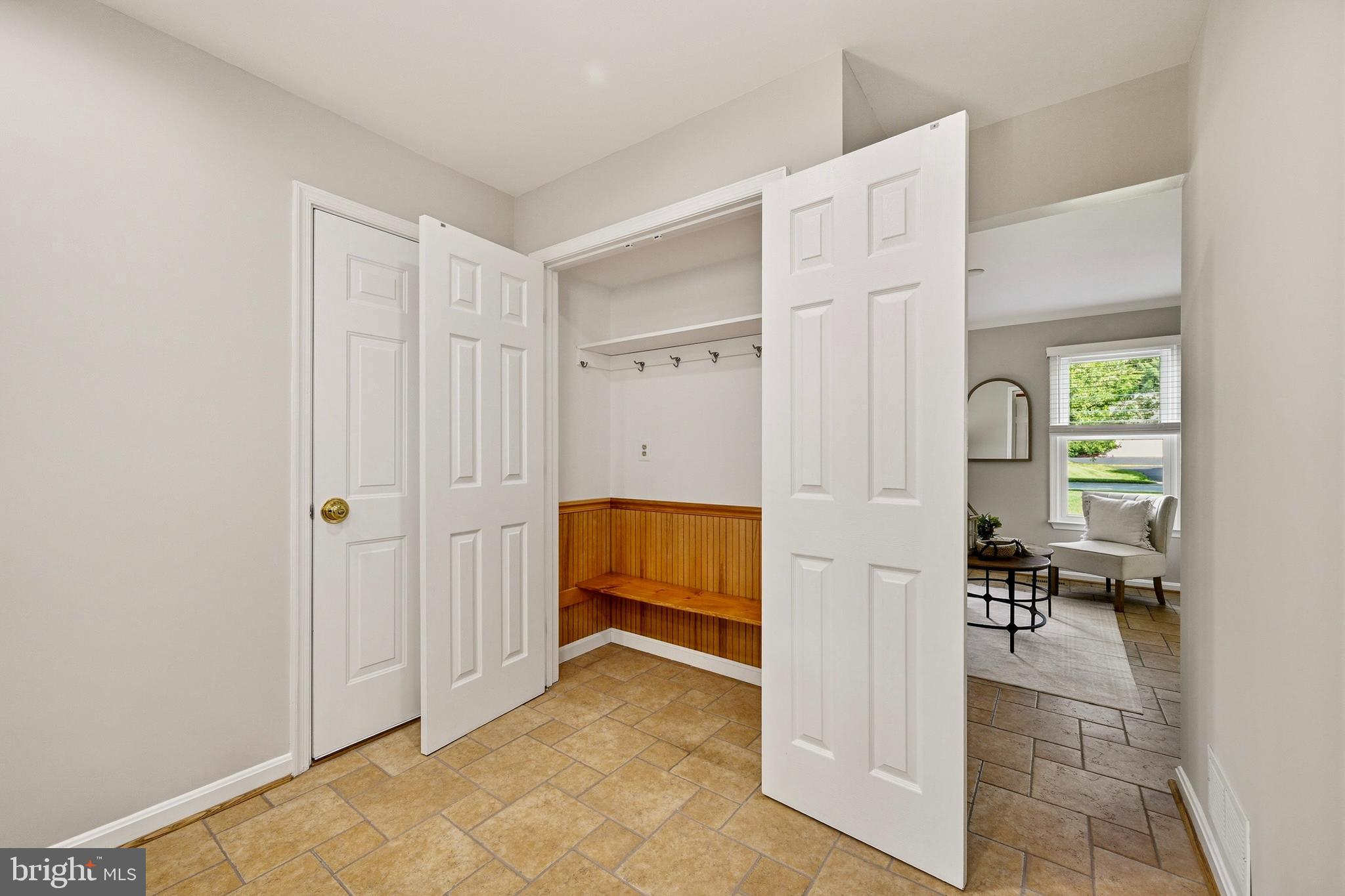 BRAMPTON HILLS - Residential
