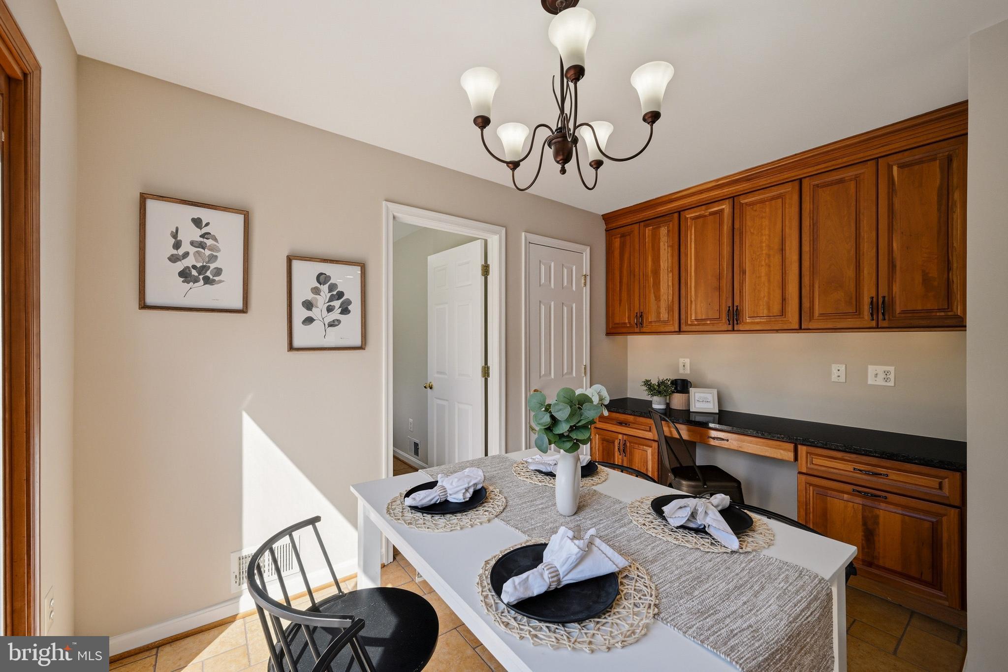 BRAMPTON HILLS - Residential