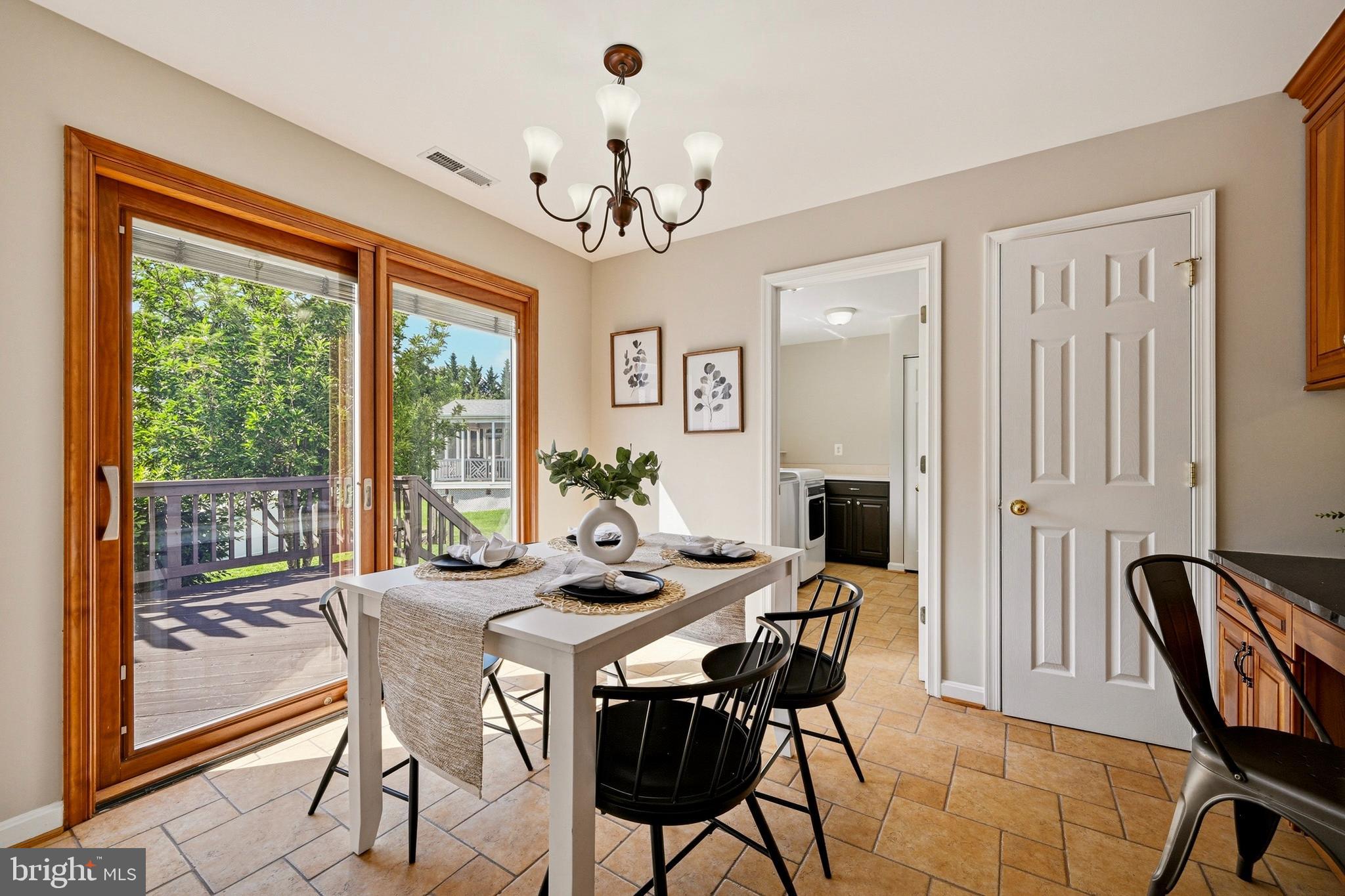 BRAMPTON HILLS - Residential
