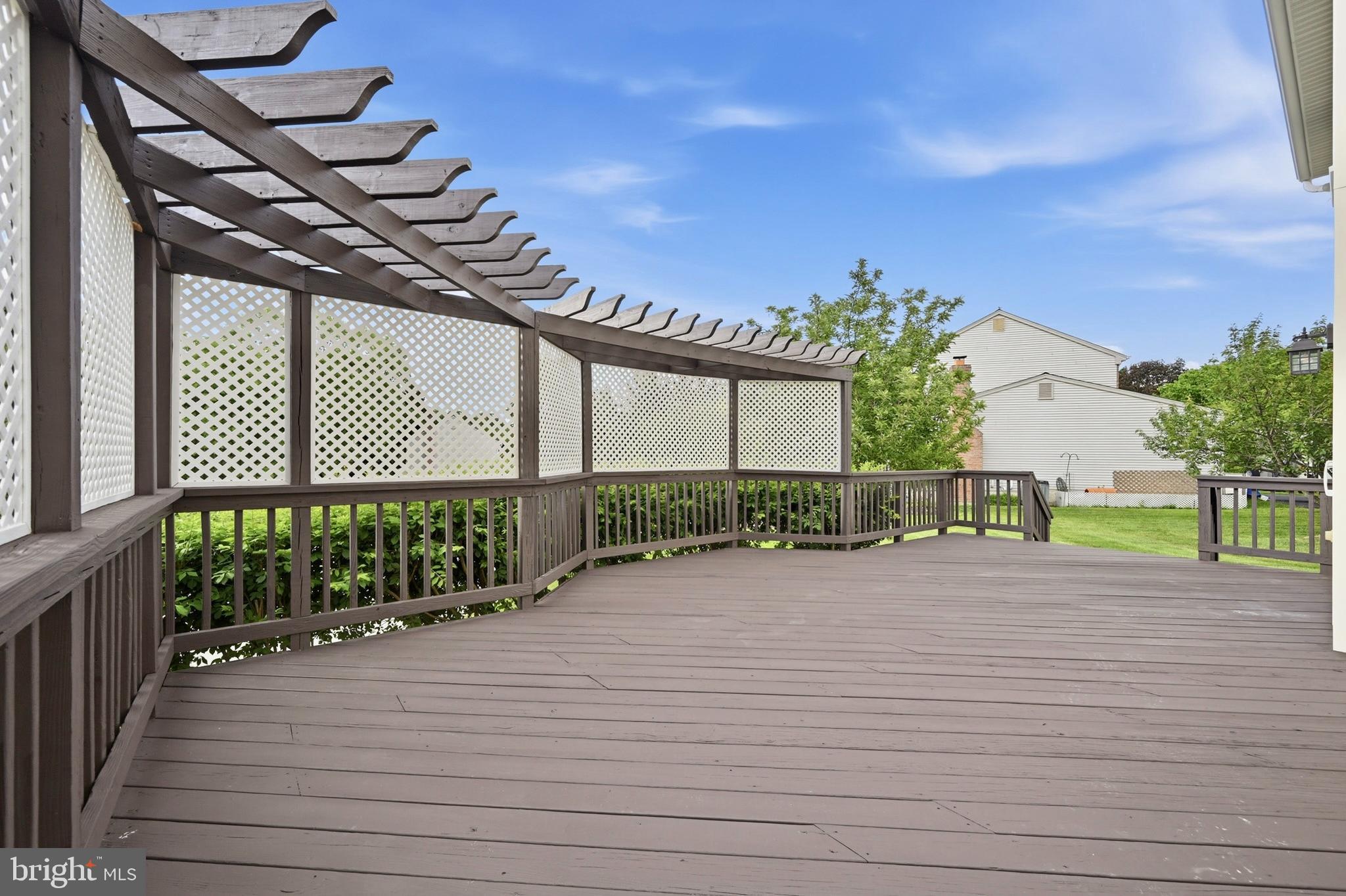 BRAMPTON HILLS - Residential