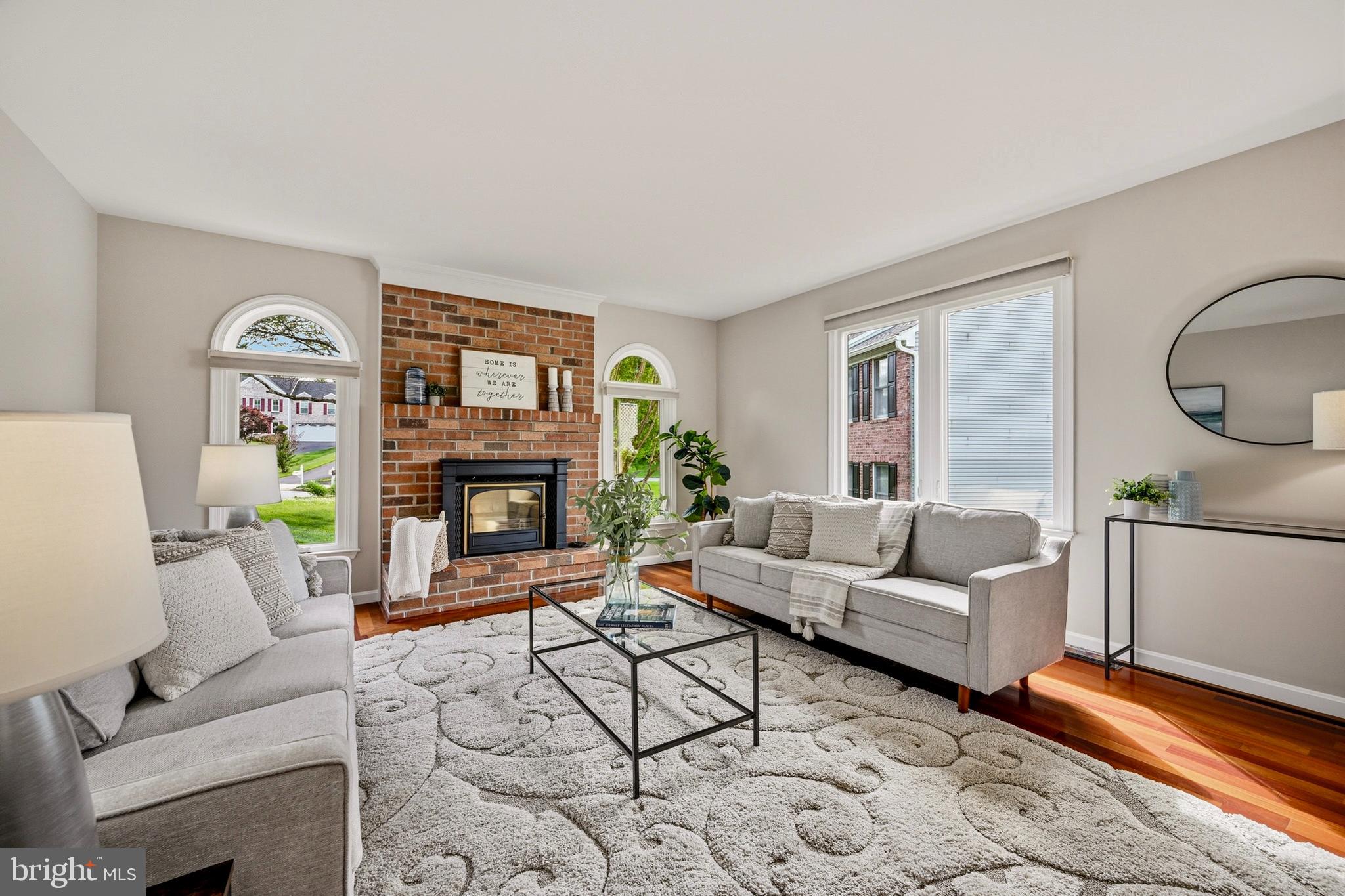 BRAMPTON HILLS - Residential