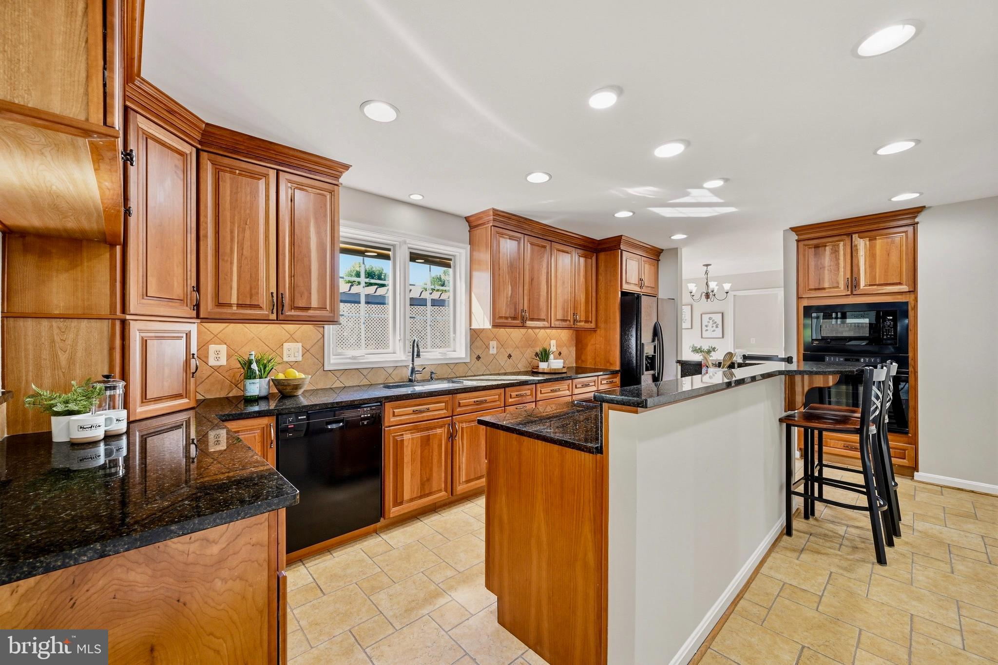 BRAMPTON HILLS - Residential