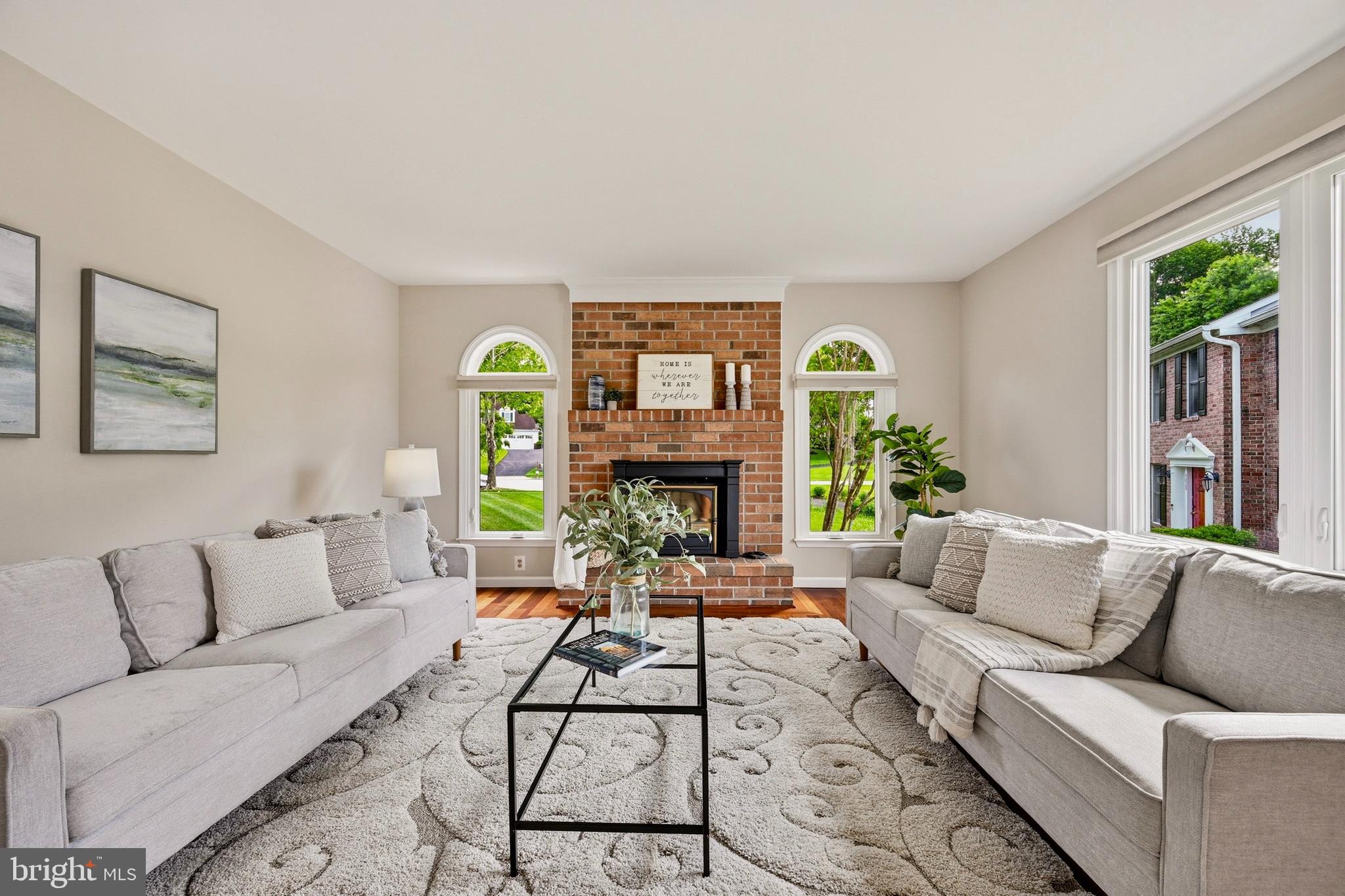 BRAMPTON HILLS - Residential