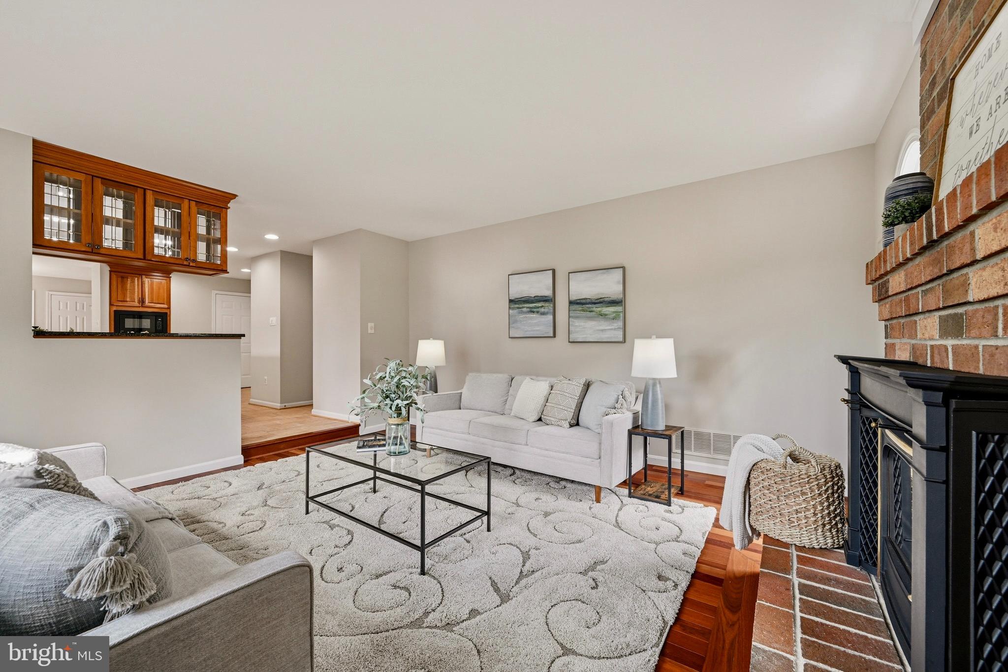 BRAMPTON HILLS - Residential