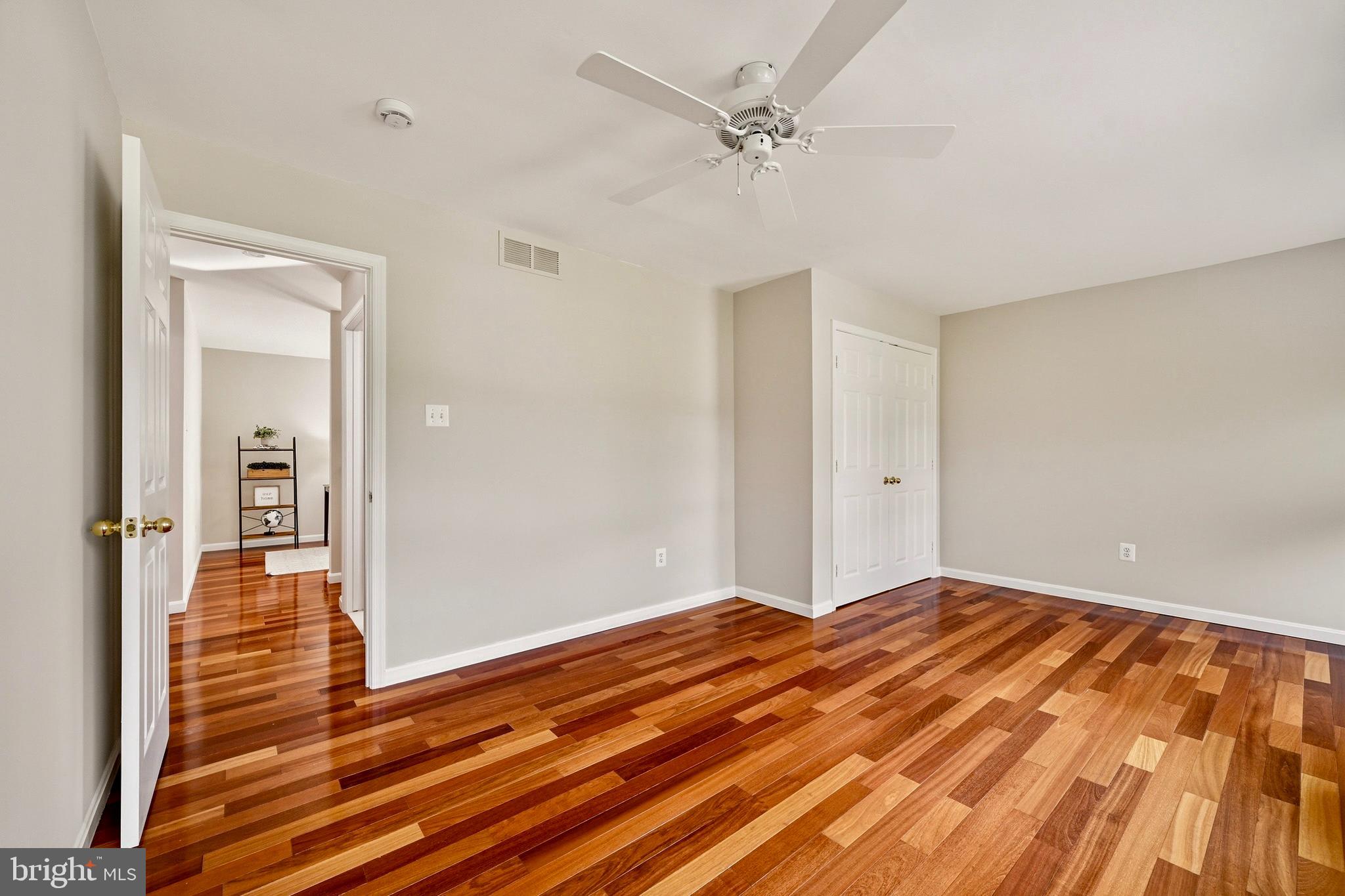 BRAMPTON HILLS - Residential
