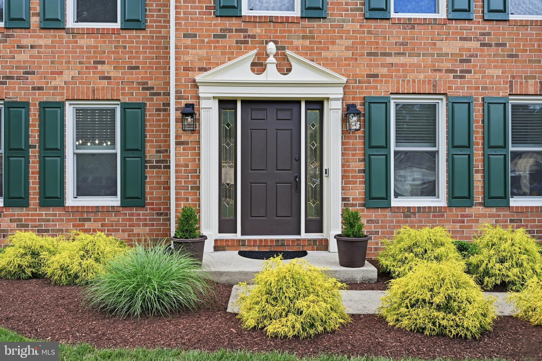 BRAMPTON HILLS - Residential