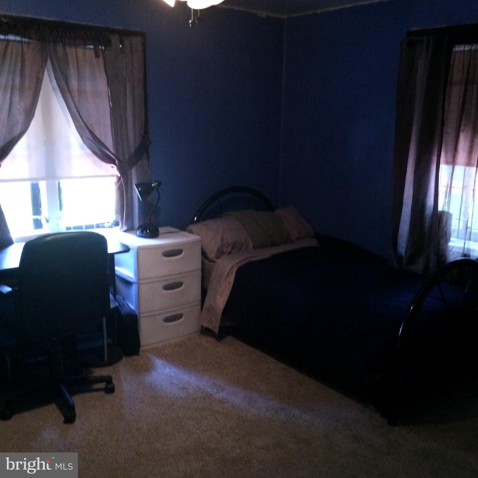 ELKINS PARK - Residential
