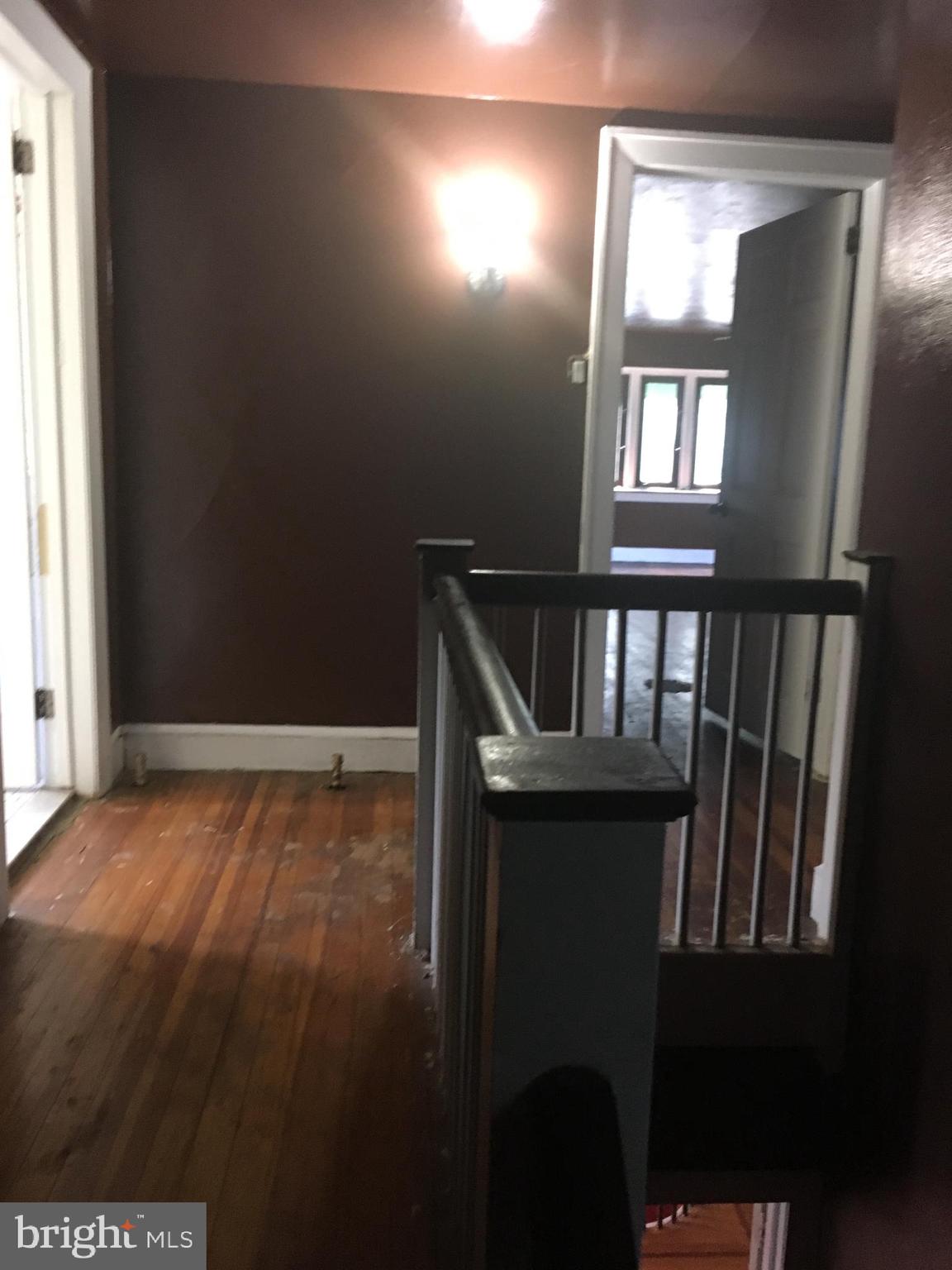 ELKINS PARK - Residential