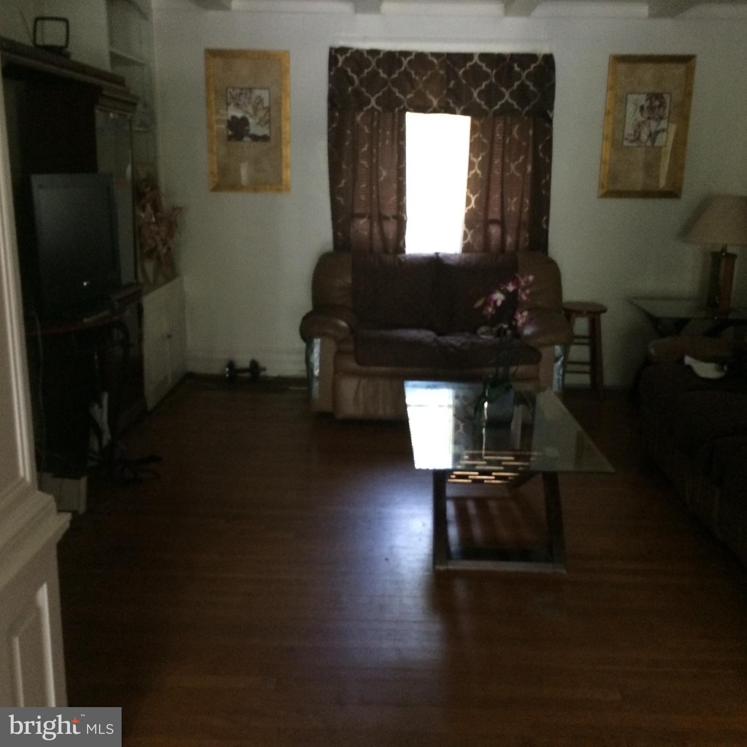 ELKINS PARK - Residential