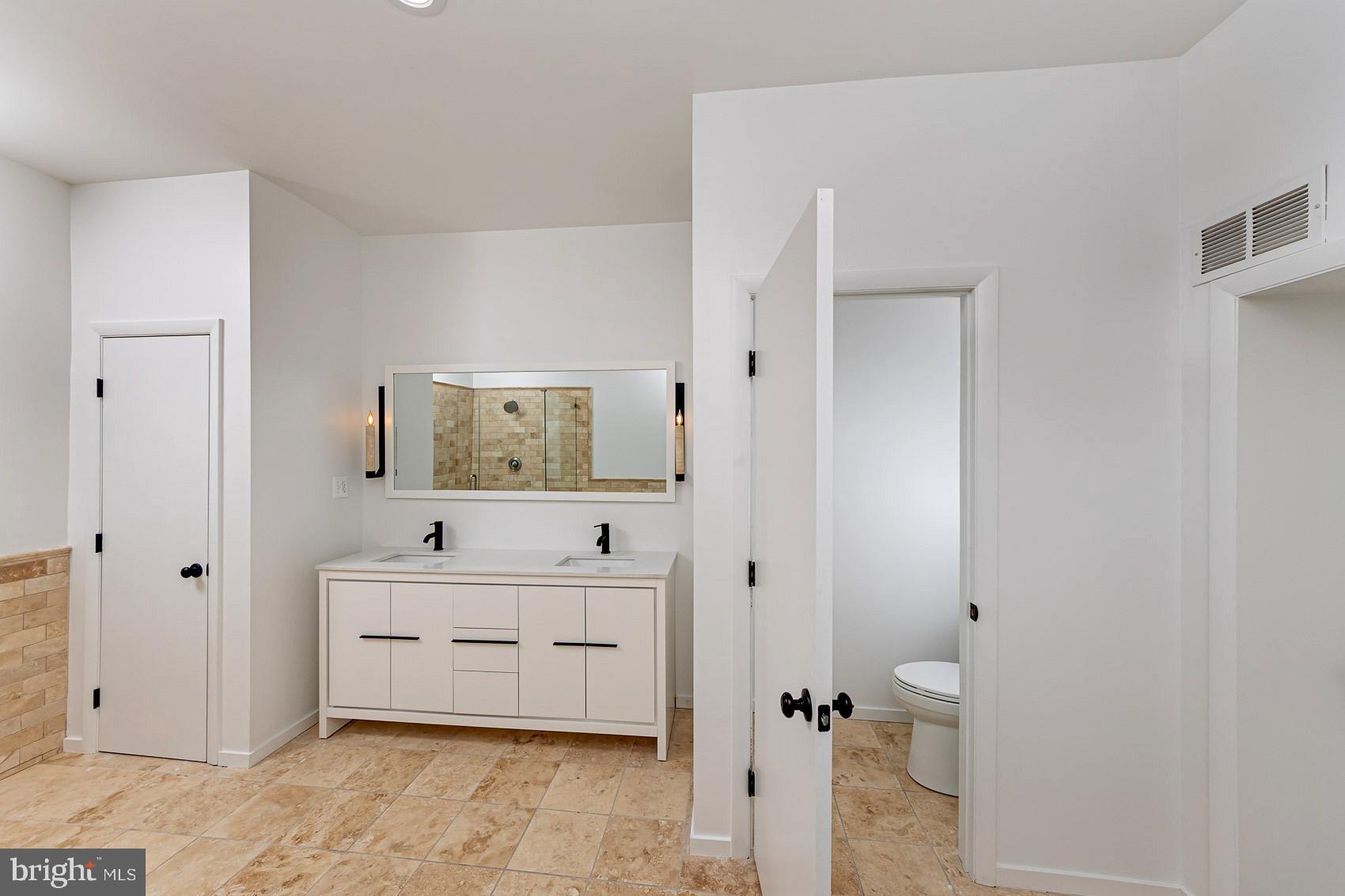 IVY HILL - Residential