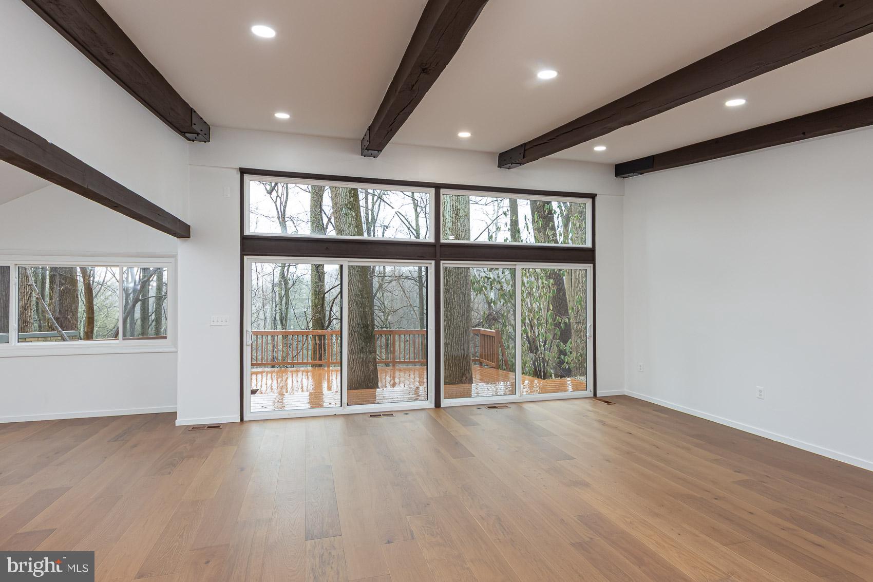 IVY HILL - Residential
