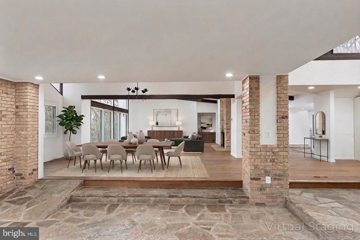 IVY HILL - Residential