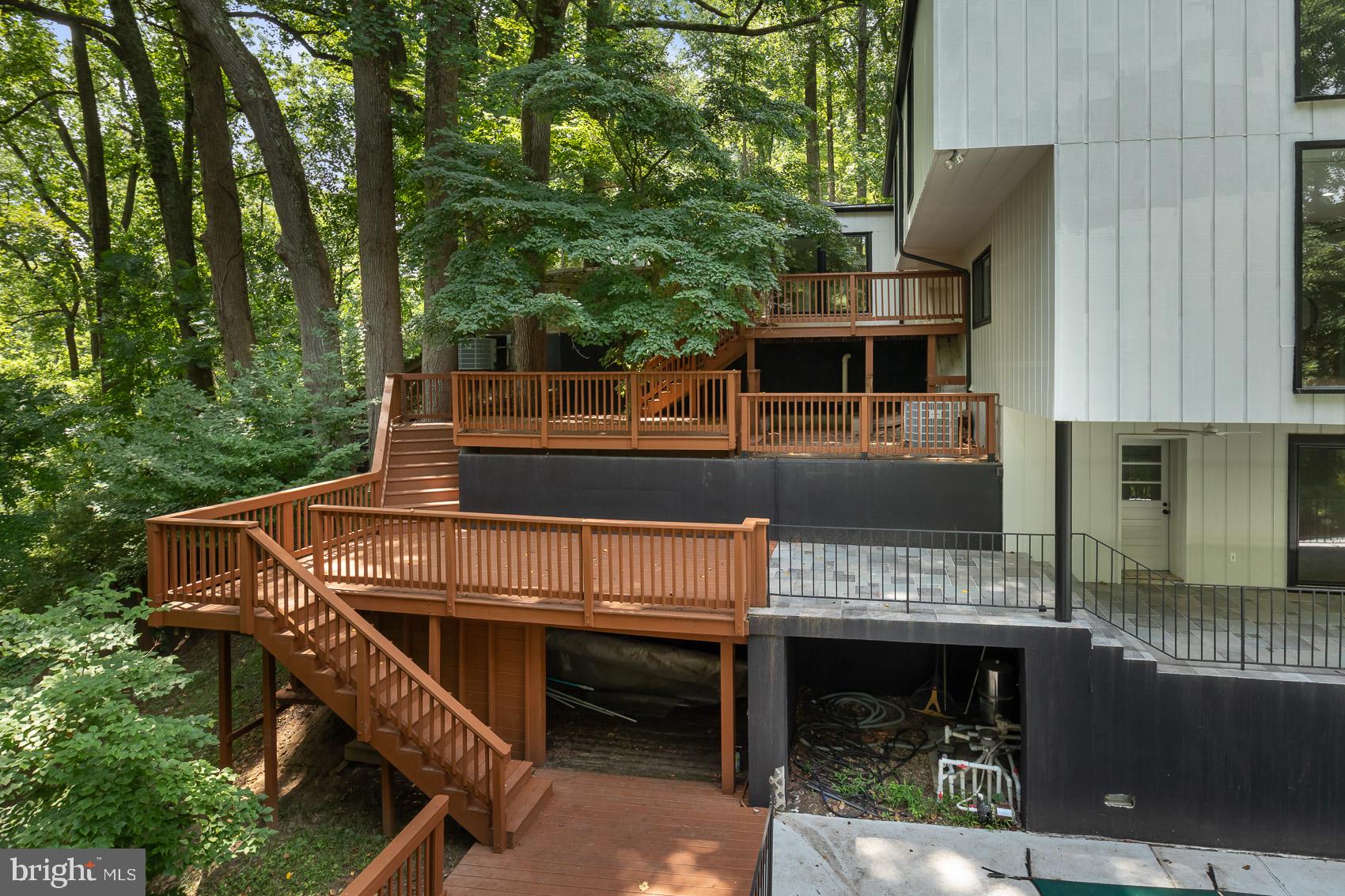 IVY HILL - Residential