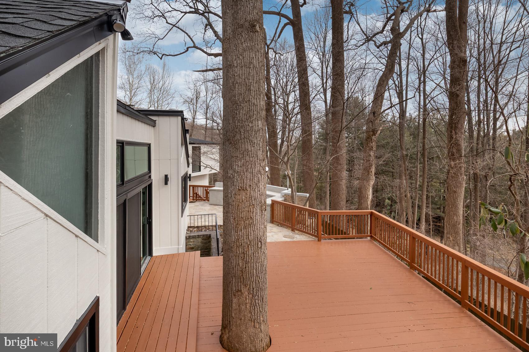IVY HILL - Residential