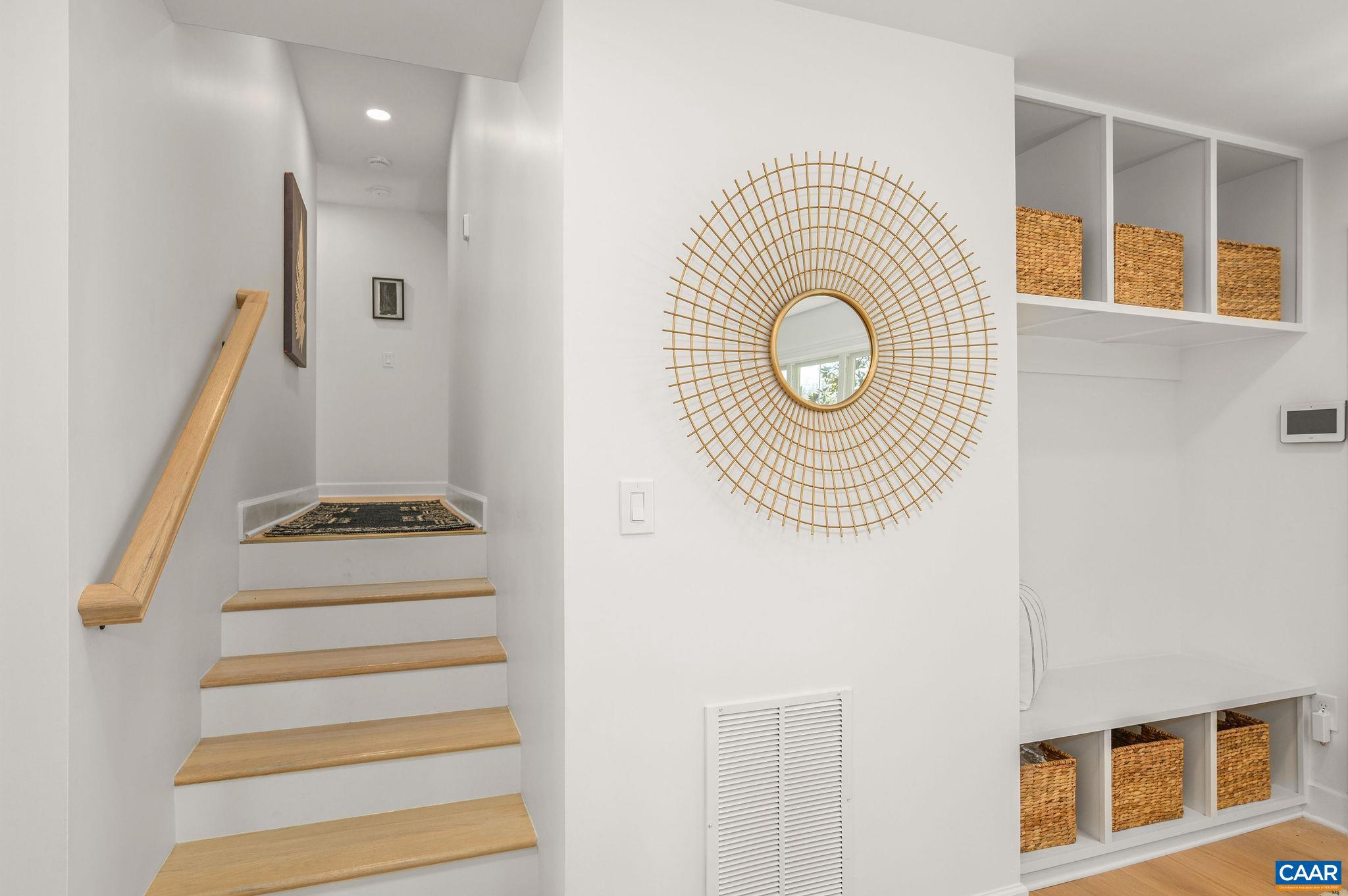 CANTERBURY HILLS - Residential