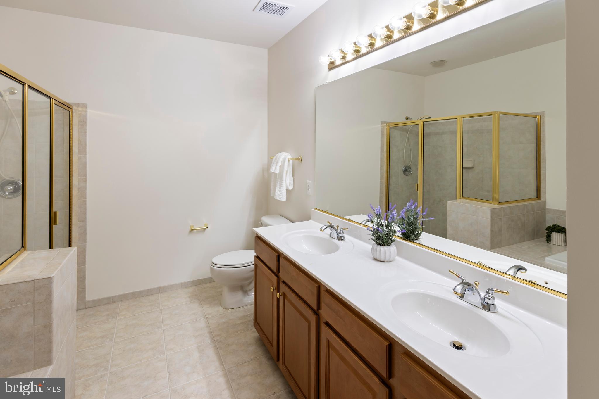 LIBERTY GROVE - Residential
