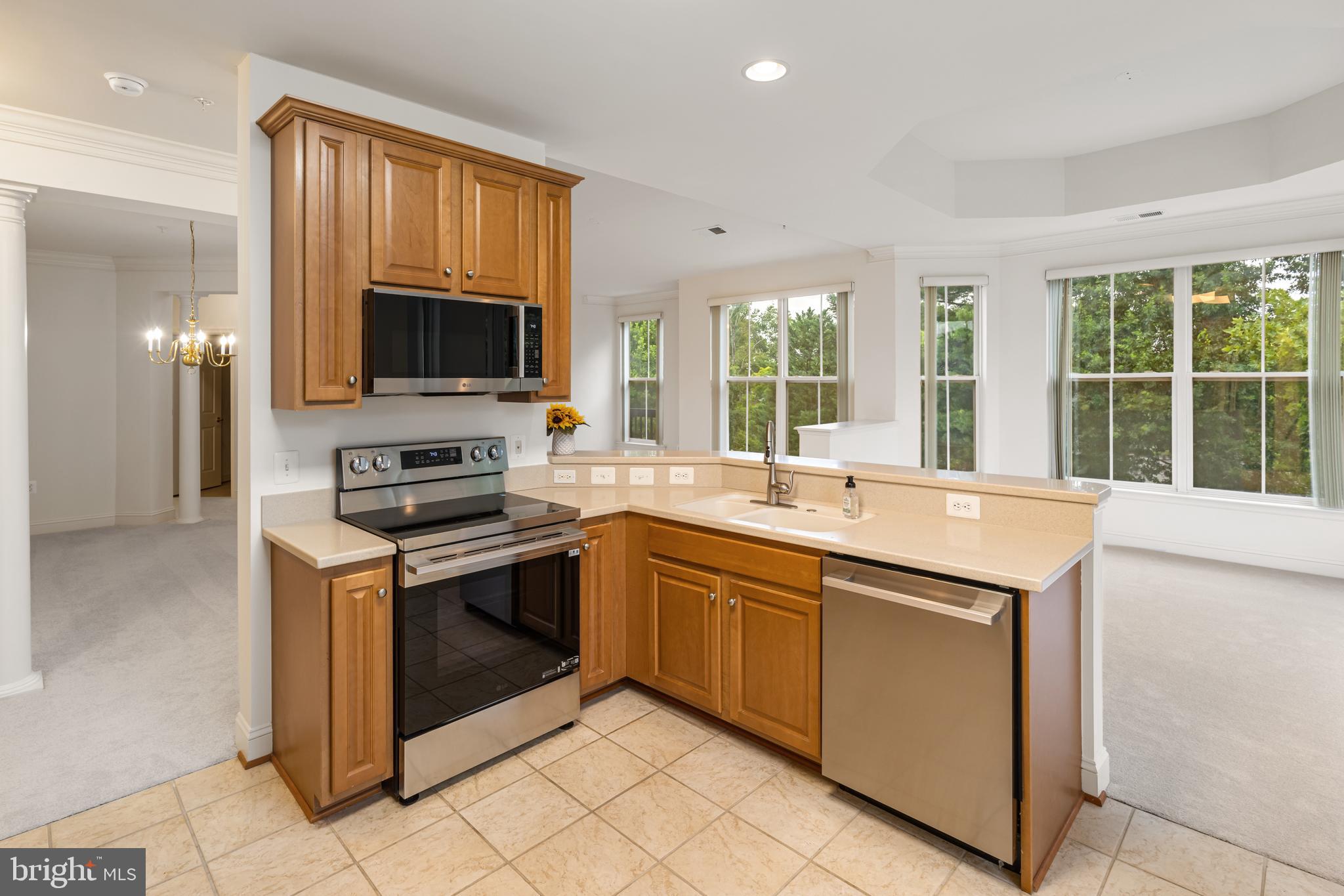 LIBERTY GROVE - Residential