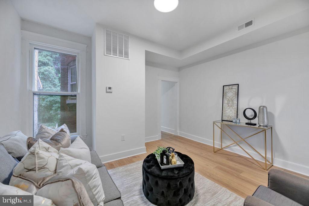 WAVERLY - Residential