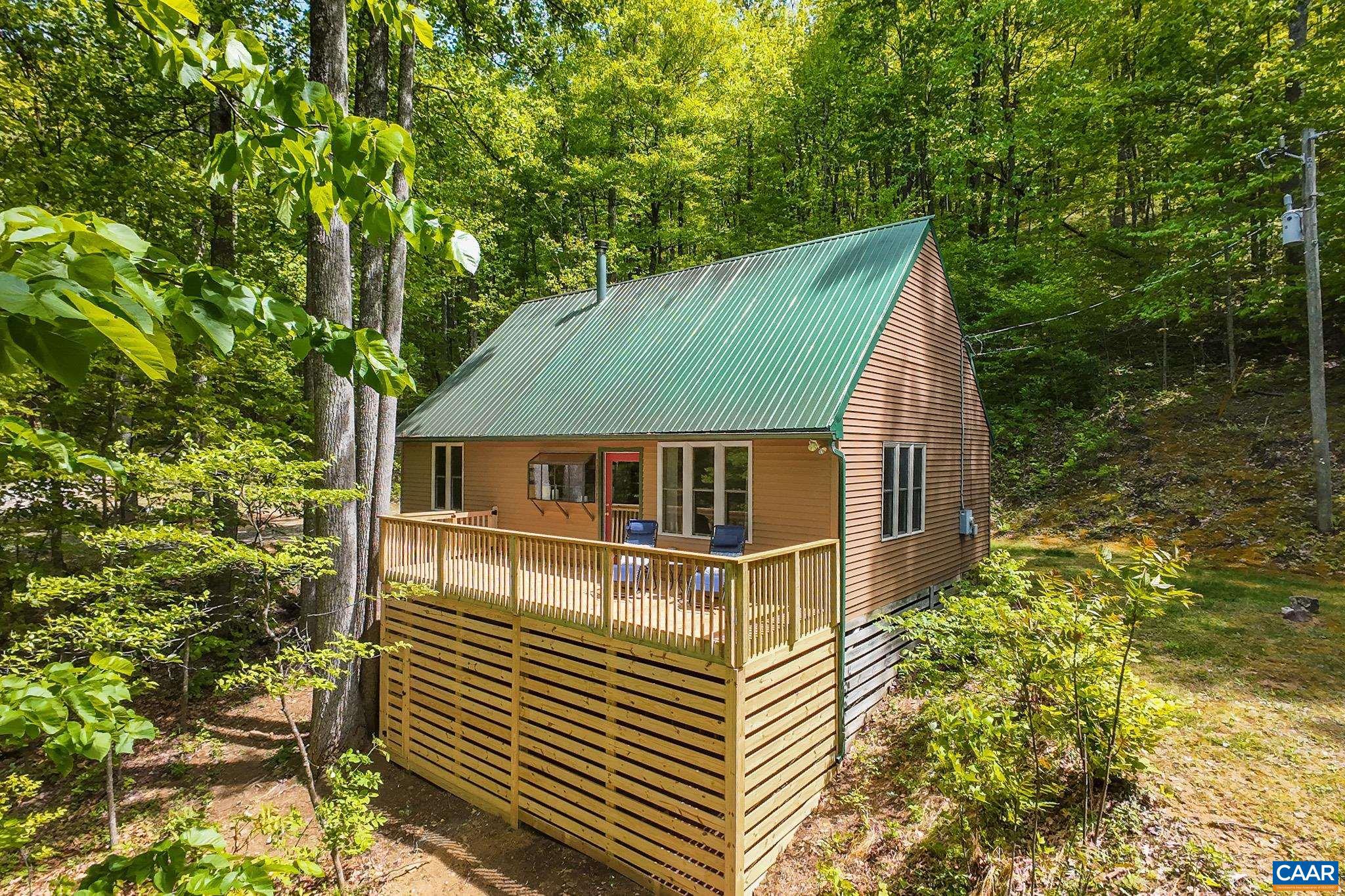 LONG MOUNTAIN - Residential
