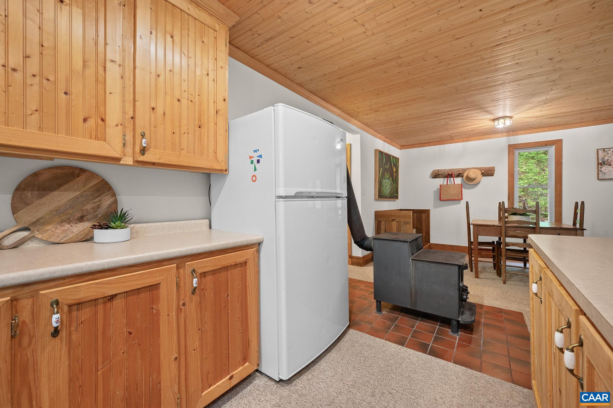 LONG MOUNTAIN - Residential