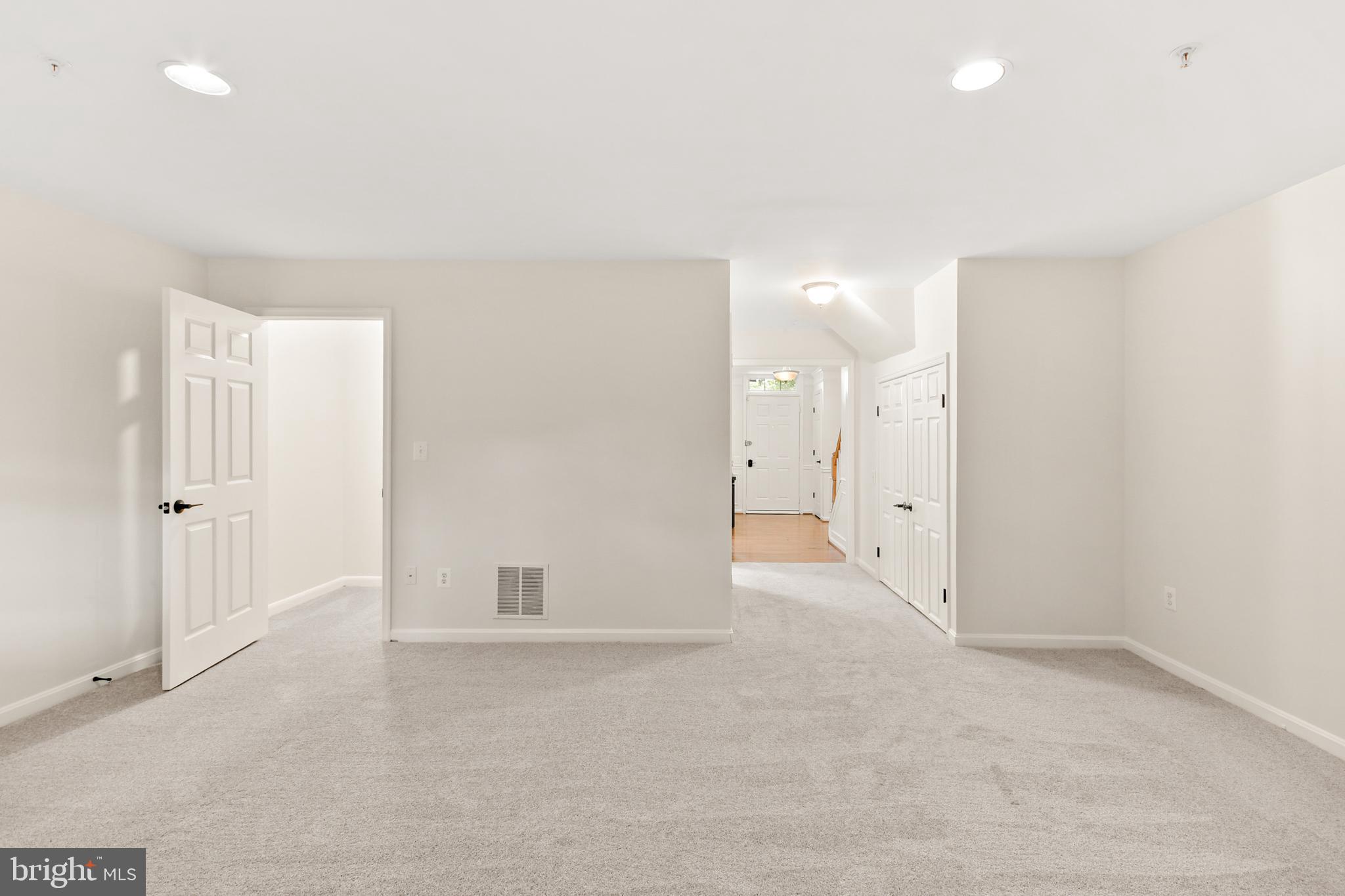 DEARBOUGHT - Residential