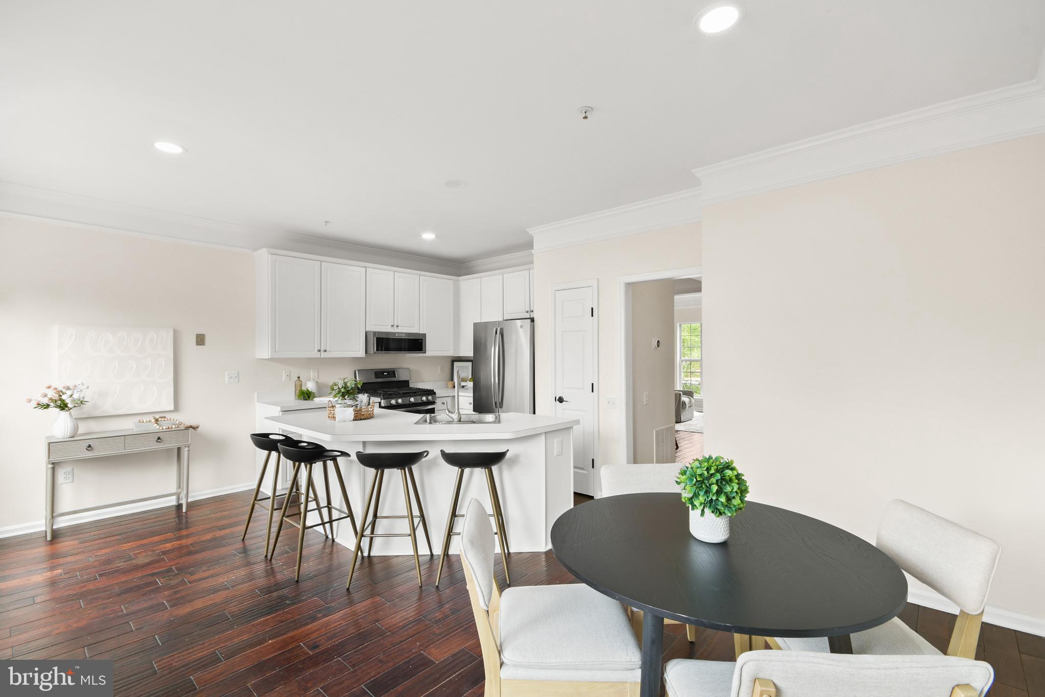 DEARBOUGHT - Residential