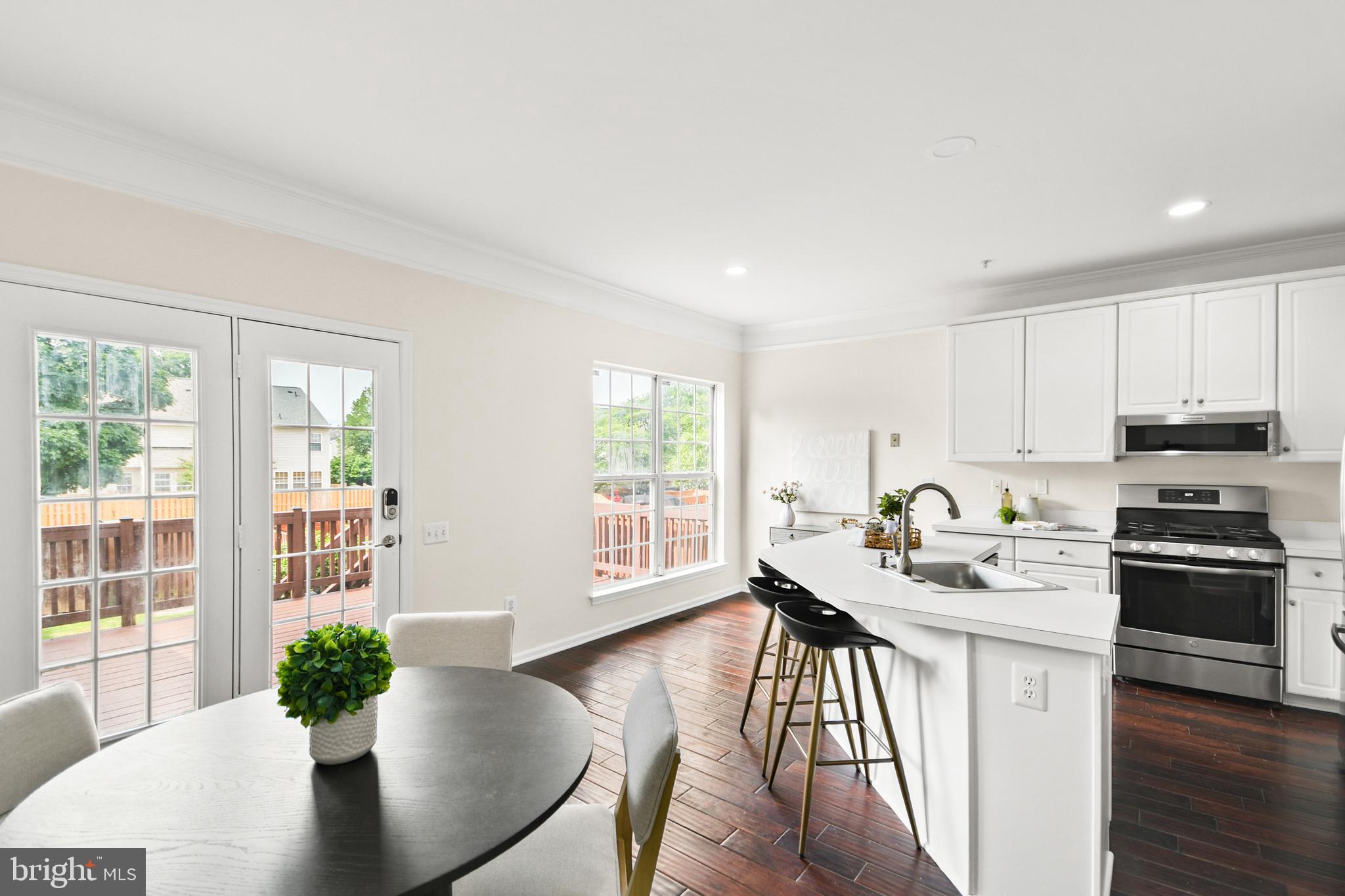 DEARBOUGHT - Residential