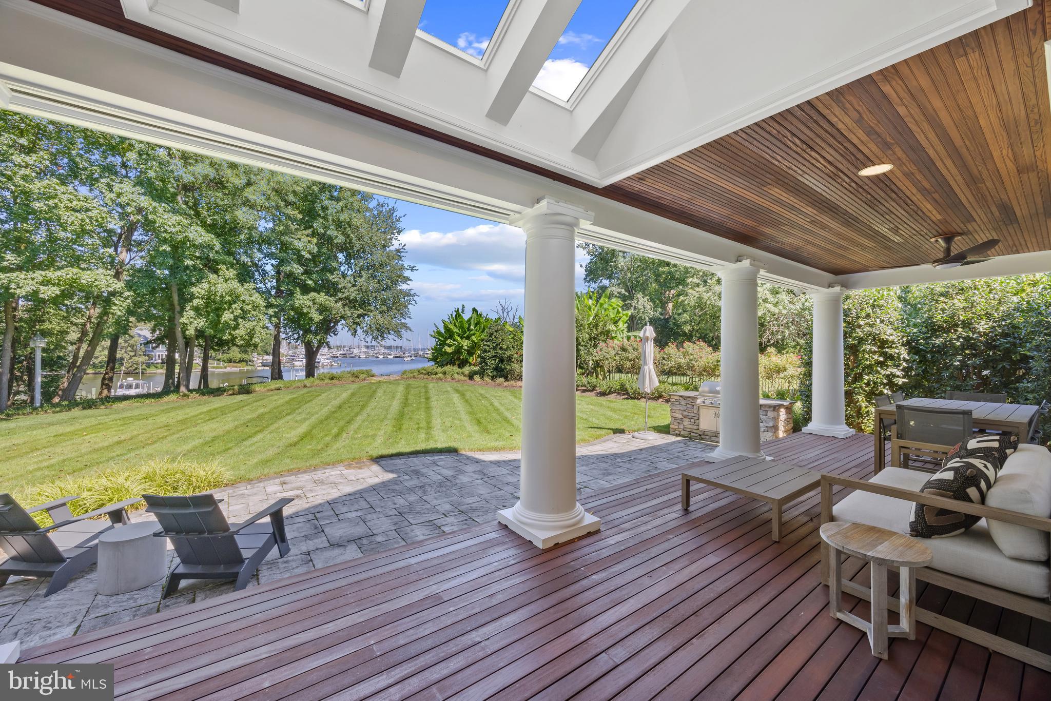 HARBOR VIEW - Residential