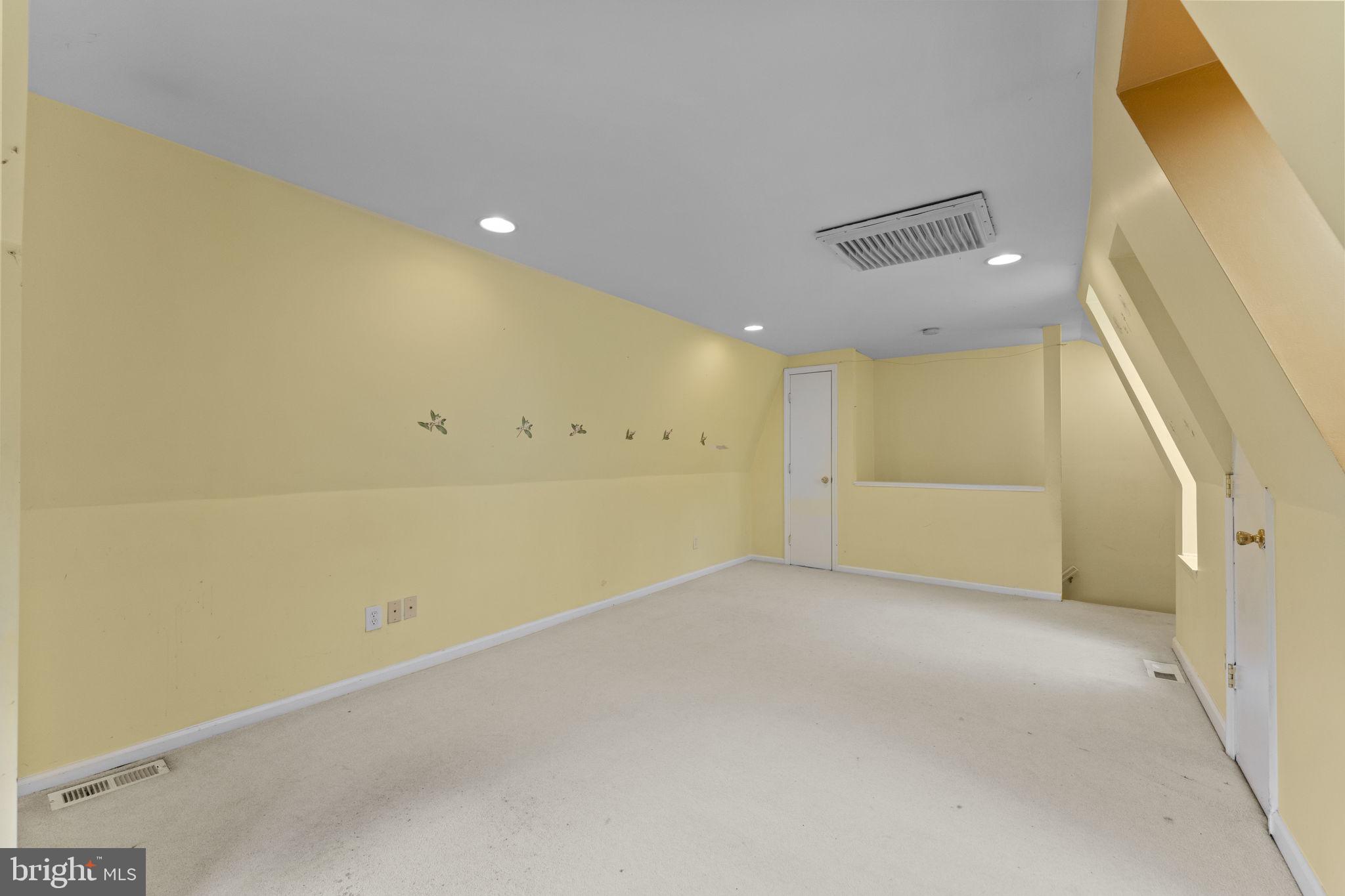 CHESTERBROOK - Residential
