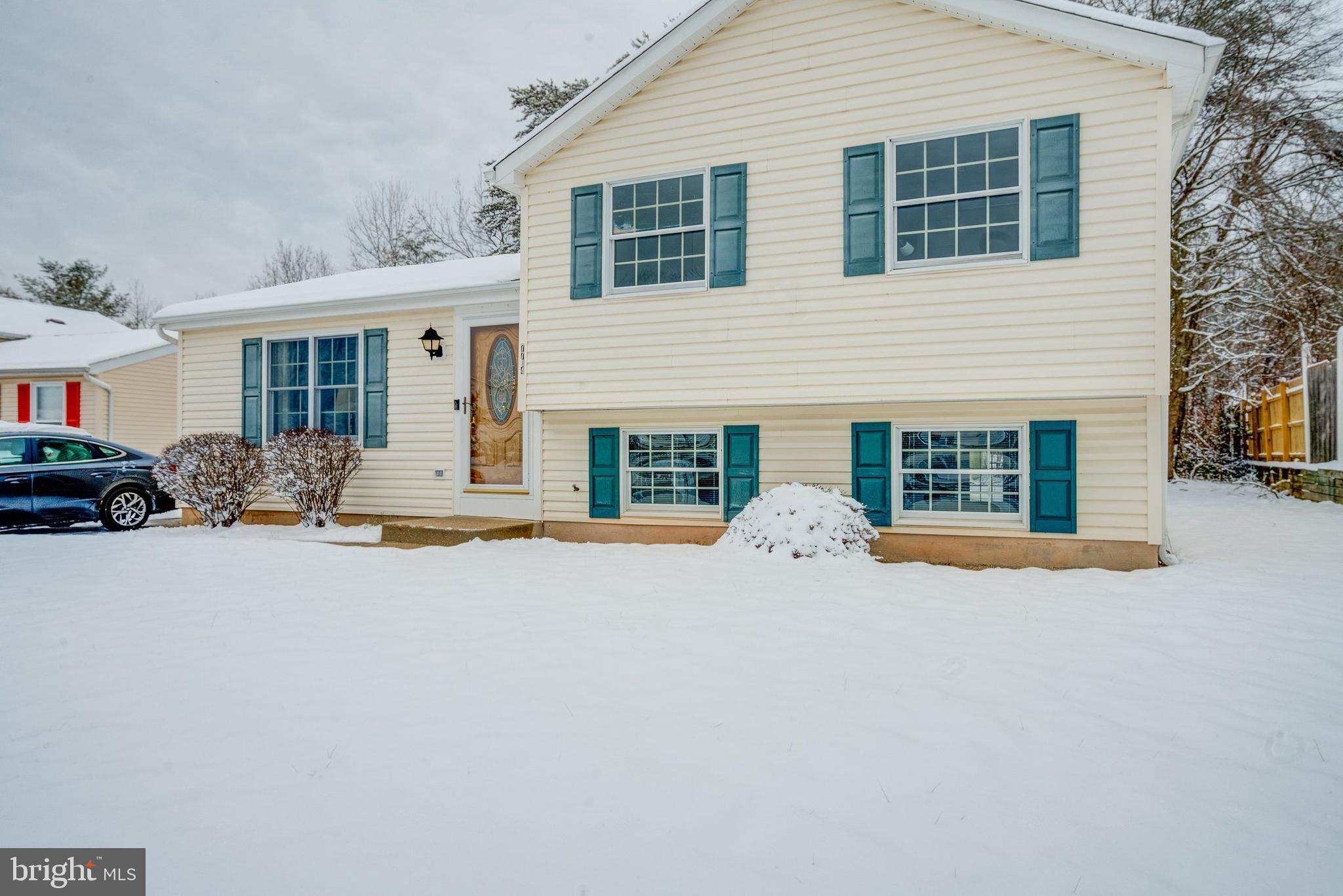 HARMANS WOODS - Residential