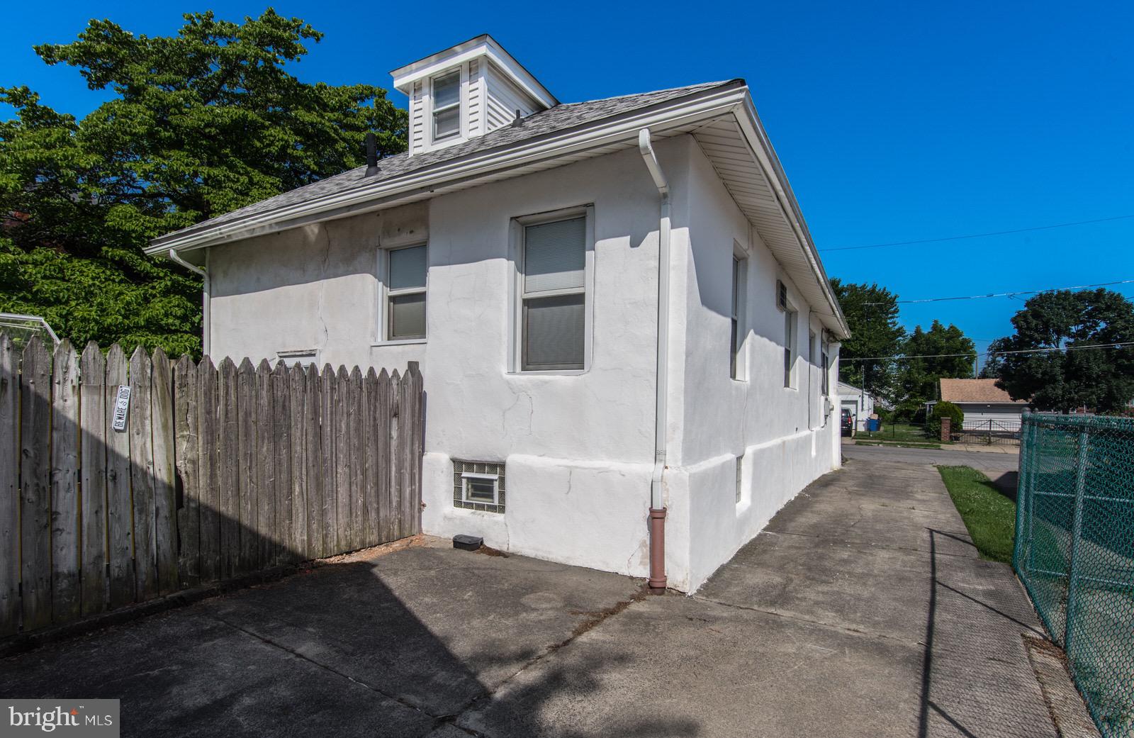 BURHOLME - Residential