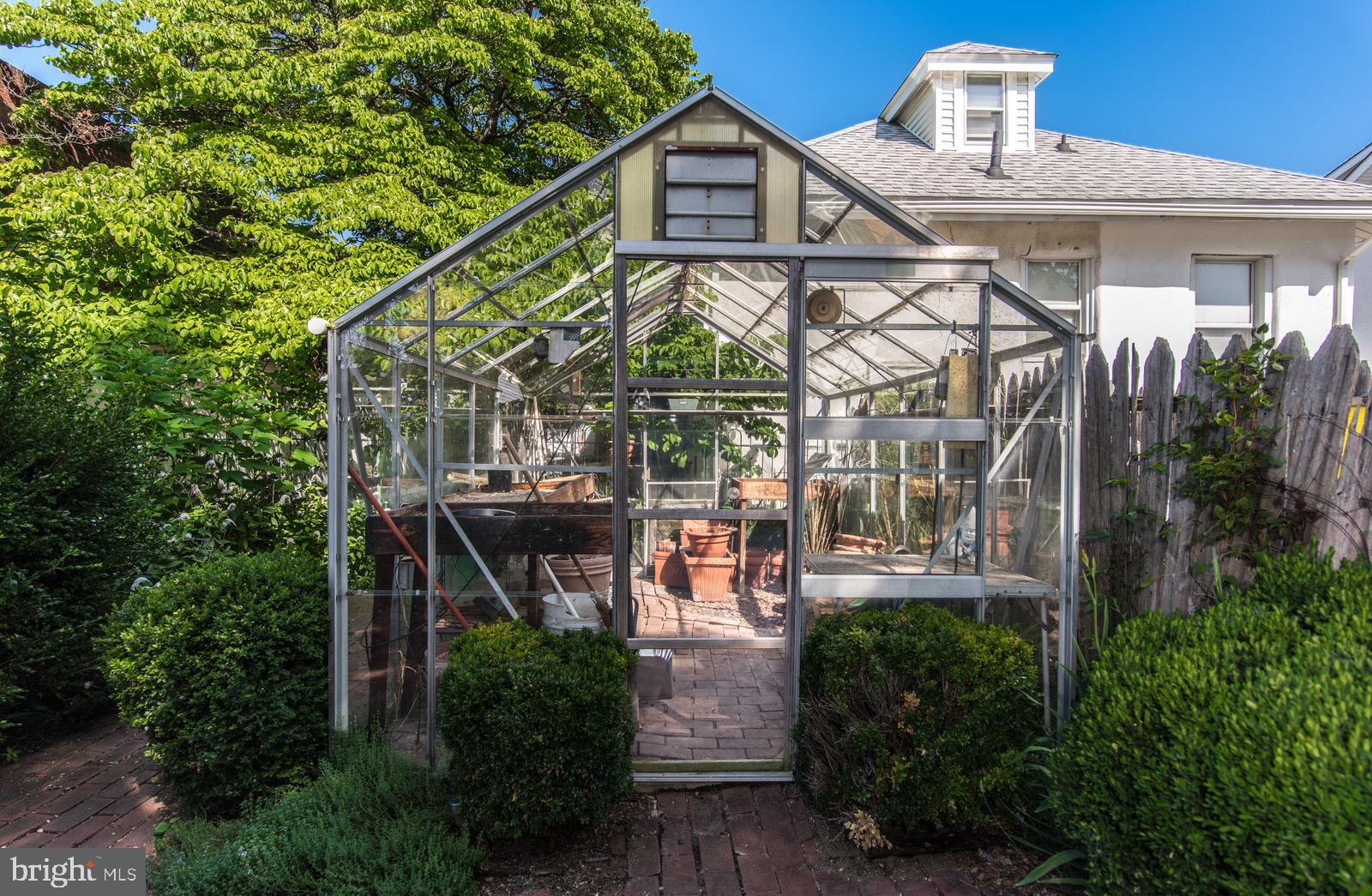 BURHOLME - Residential
