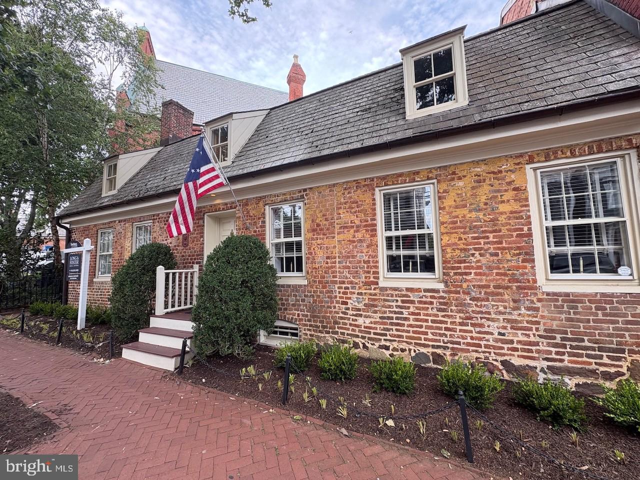 HISTORIC DISTRICT - Residential
