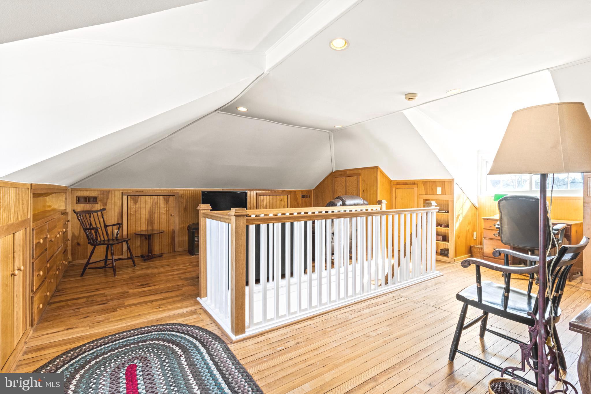 HUNTINGTON TERRACE - Residential