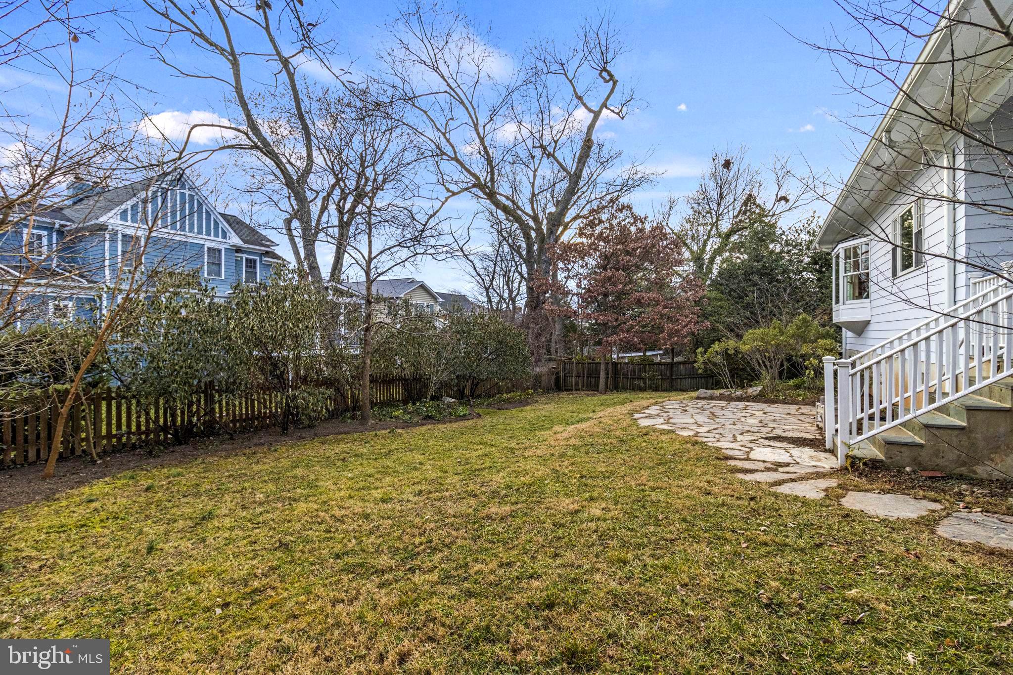 HUNTINGTON TERRACE - Residential