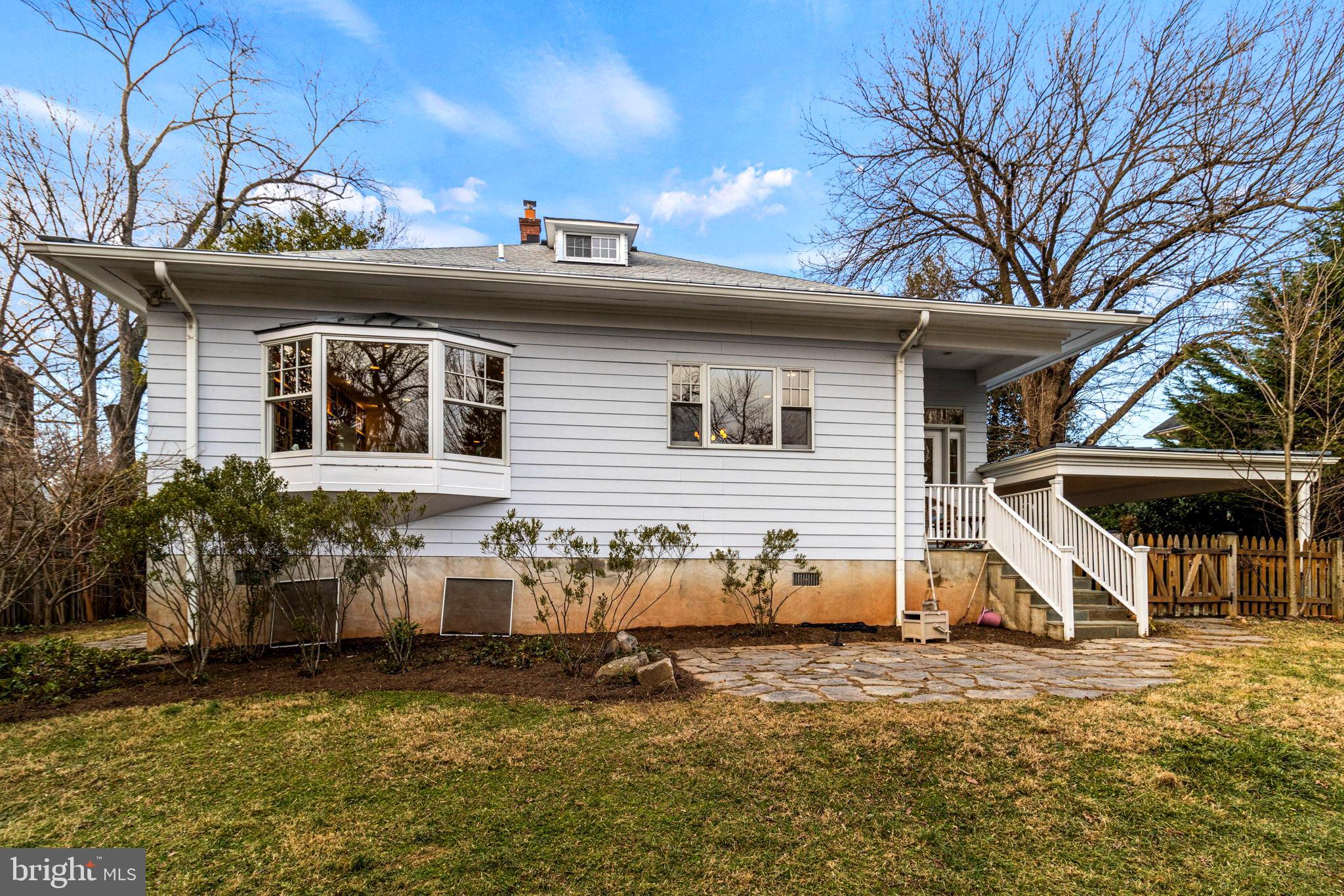 HUNTINGTON TERRACE - Residential