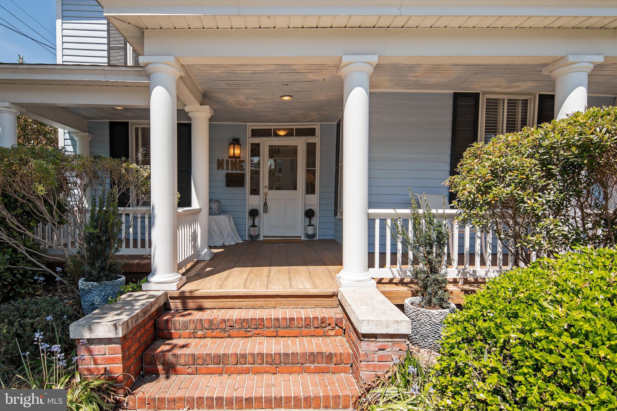 HISTORIC DISTRICT - WEST END - Residential