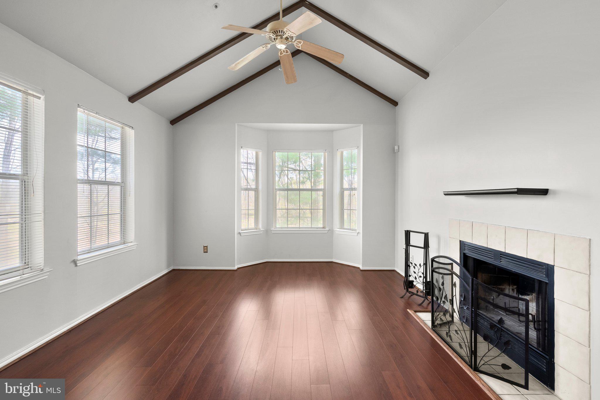 LORDS LANDING - Residential