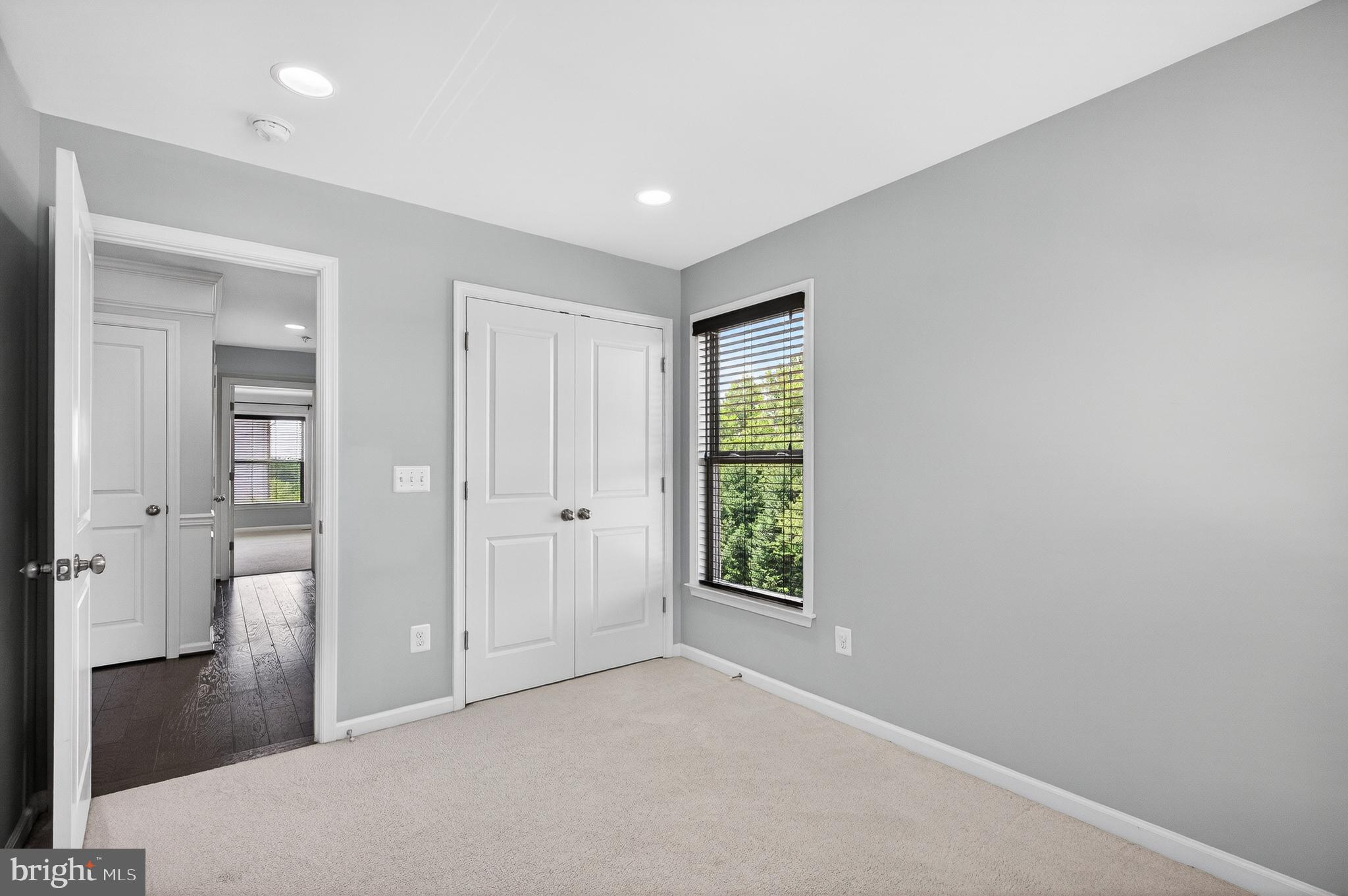 BRAMBLETON - Residential