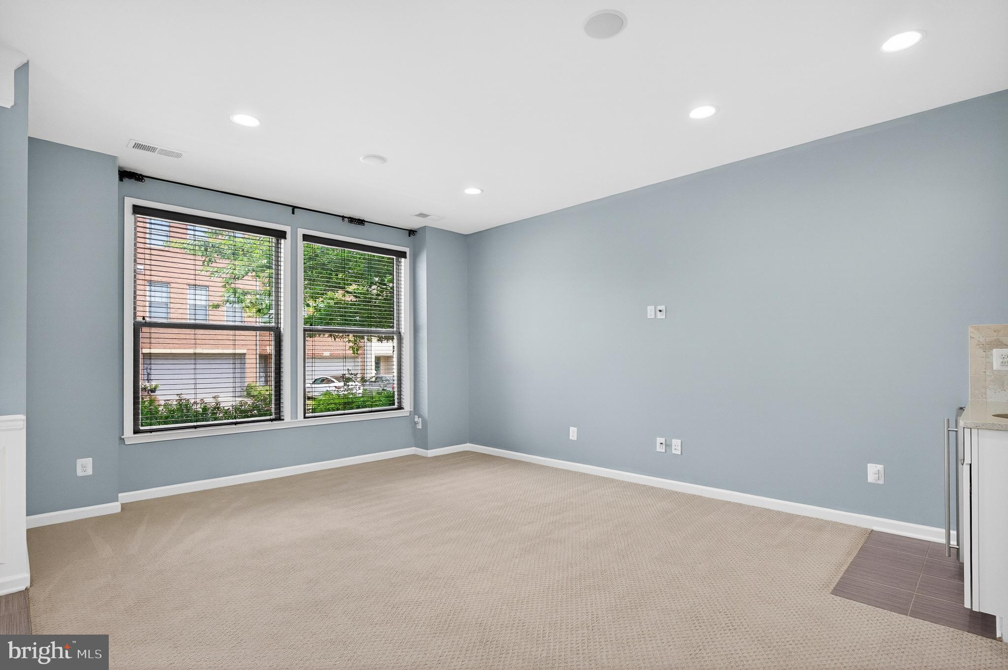 BRAMBLETON - Residential
