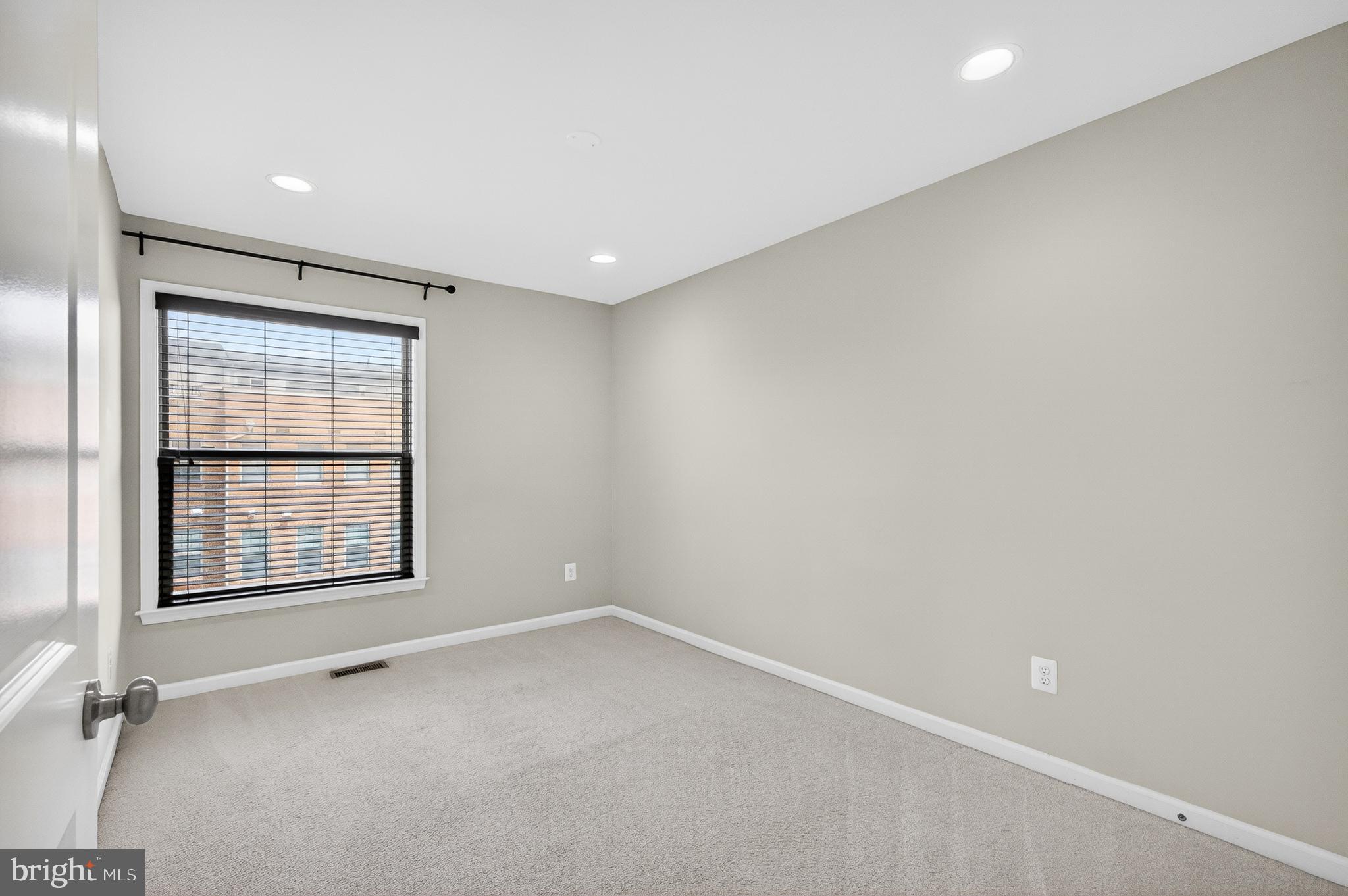 BRAMBLETON - Residential