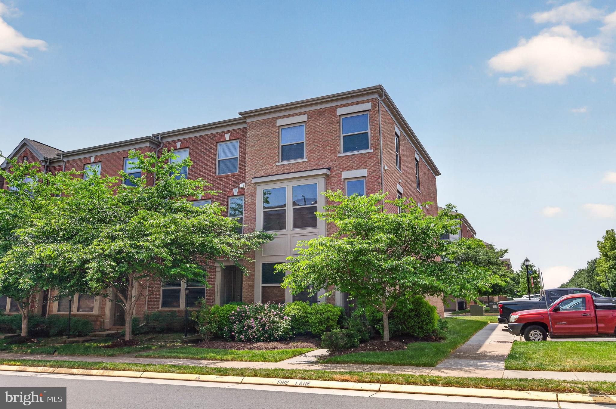 BRAMBLETON - Residential