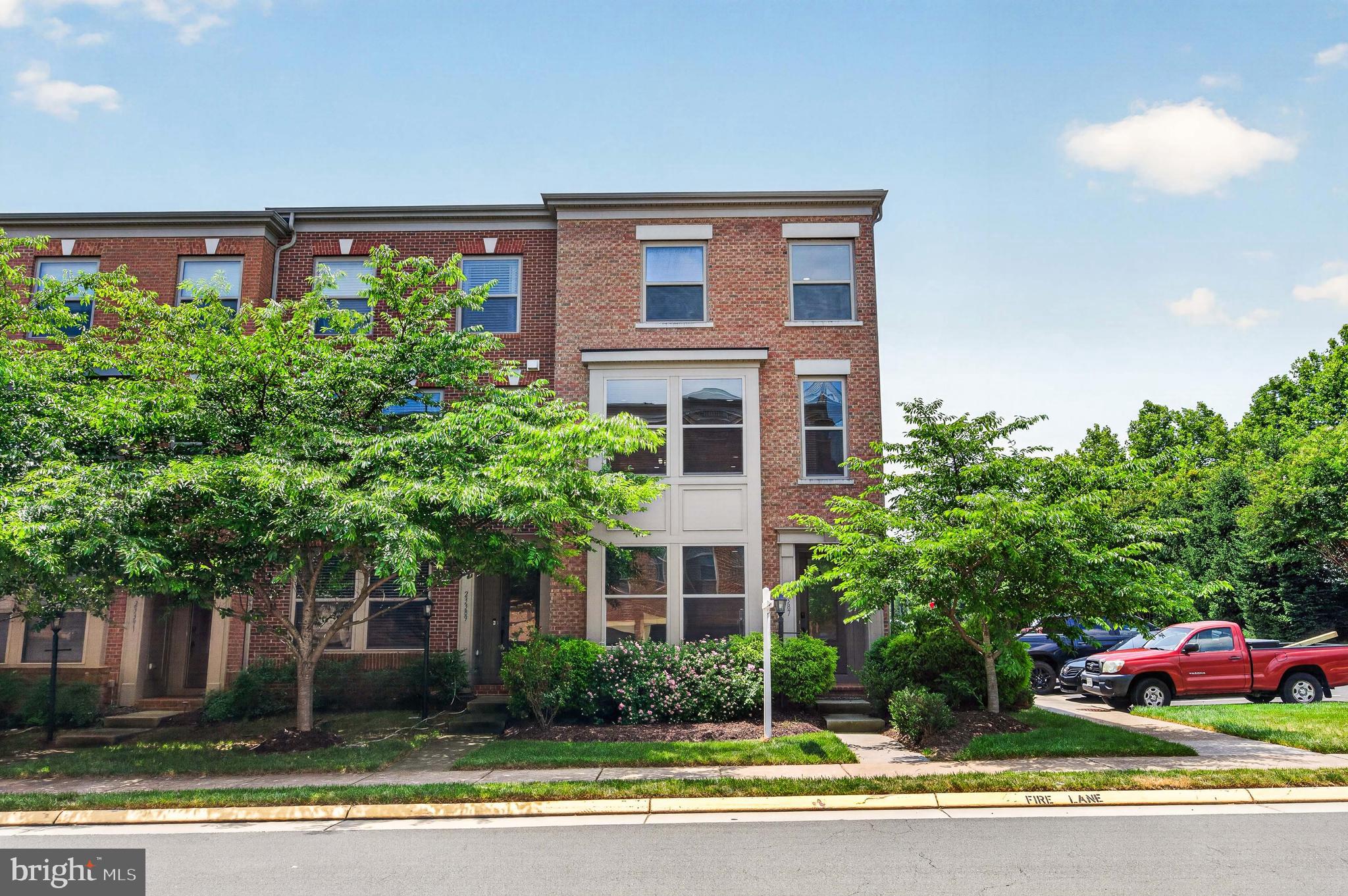 BRAMBLETON - Residential