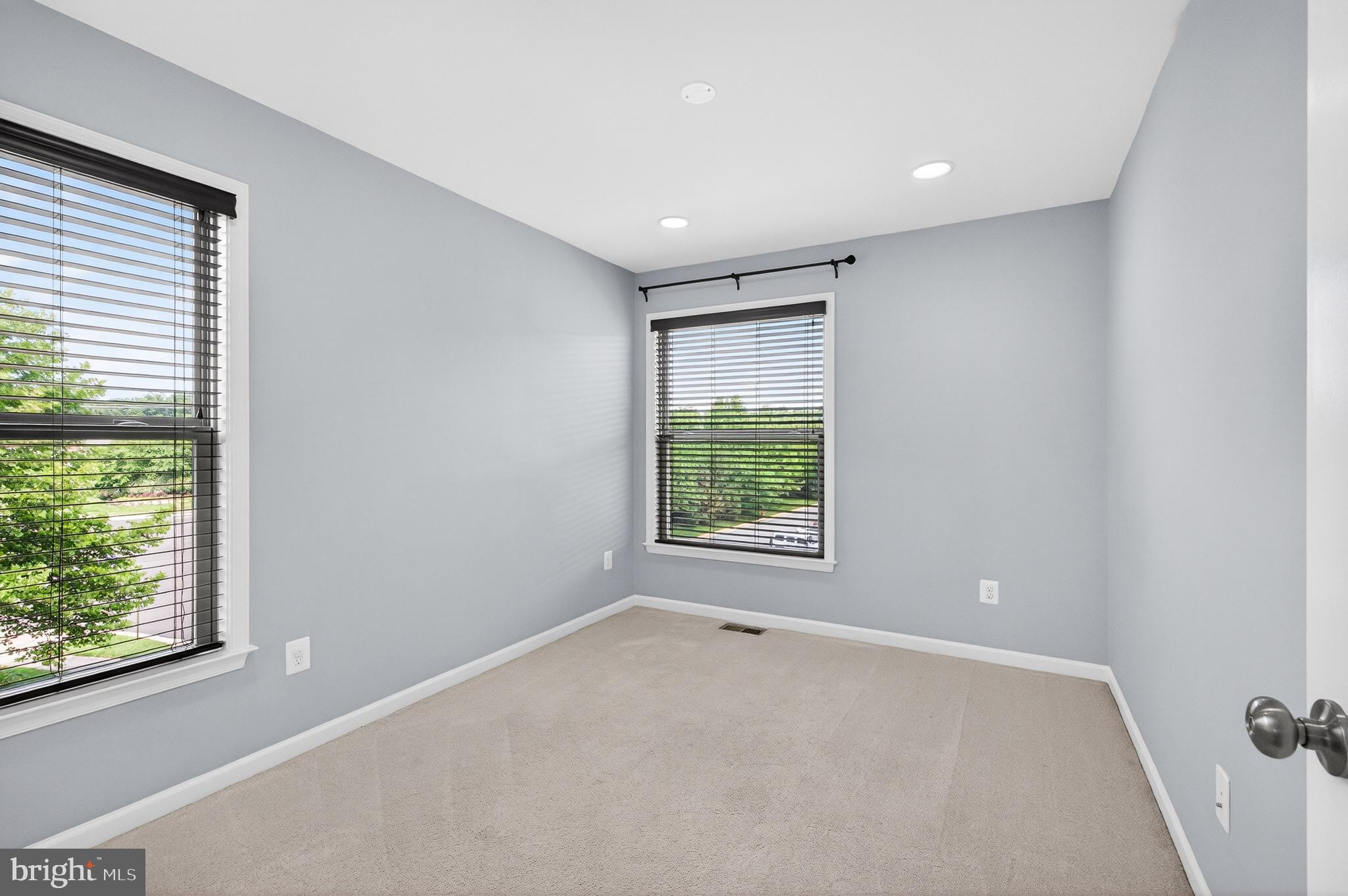 BRAMBLETON - Residential
