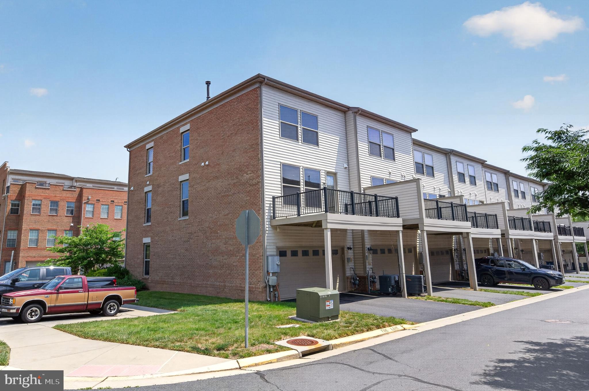 BRAMBLETON - Residential