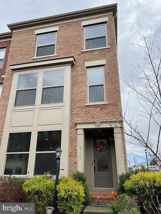 BRAMBLETON - Residential