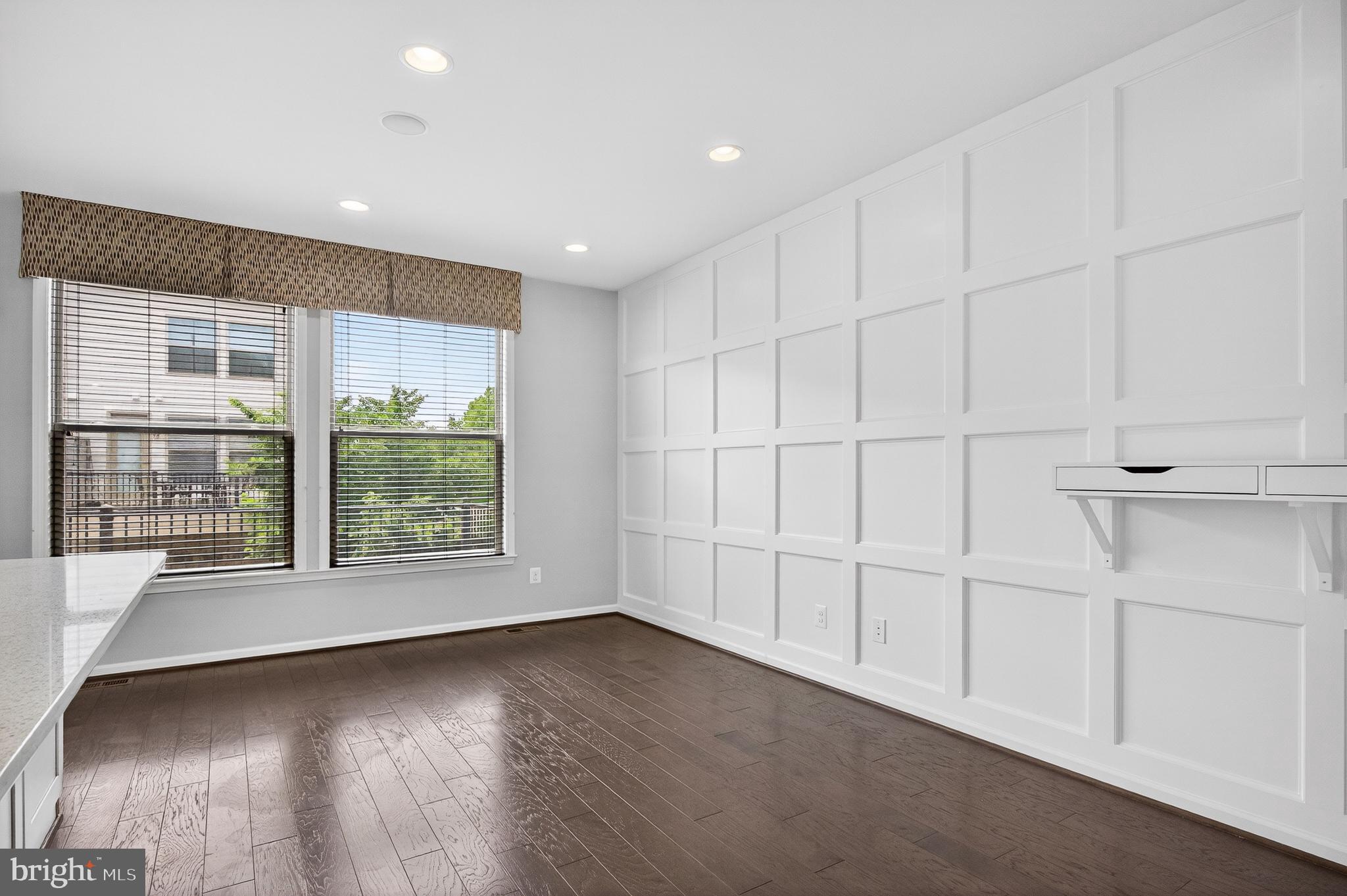 BRAMBLETON - Residential