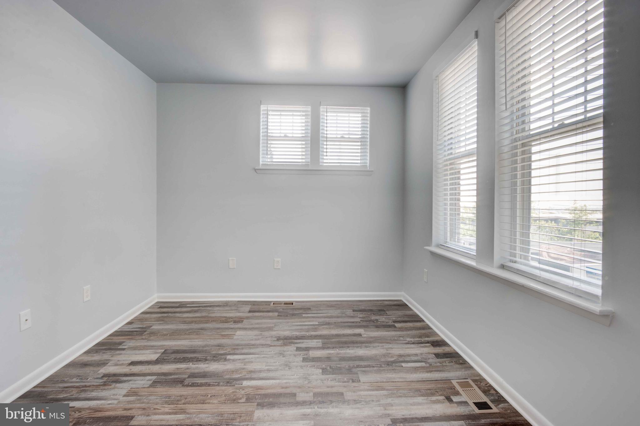 RESERVOIR HILL - Residential