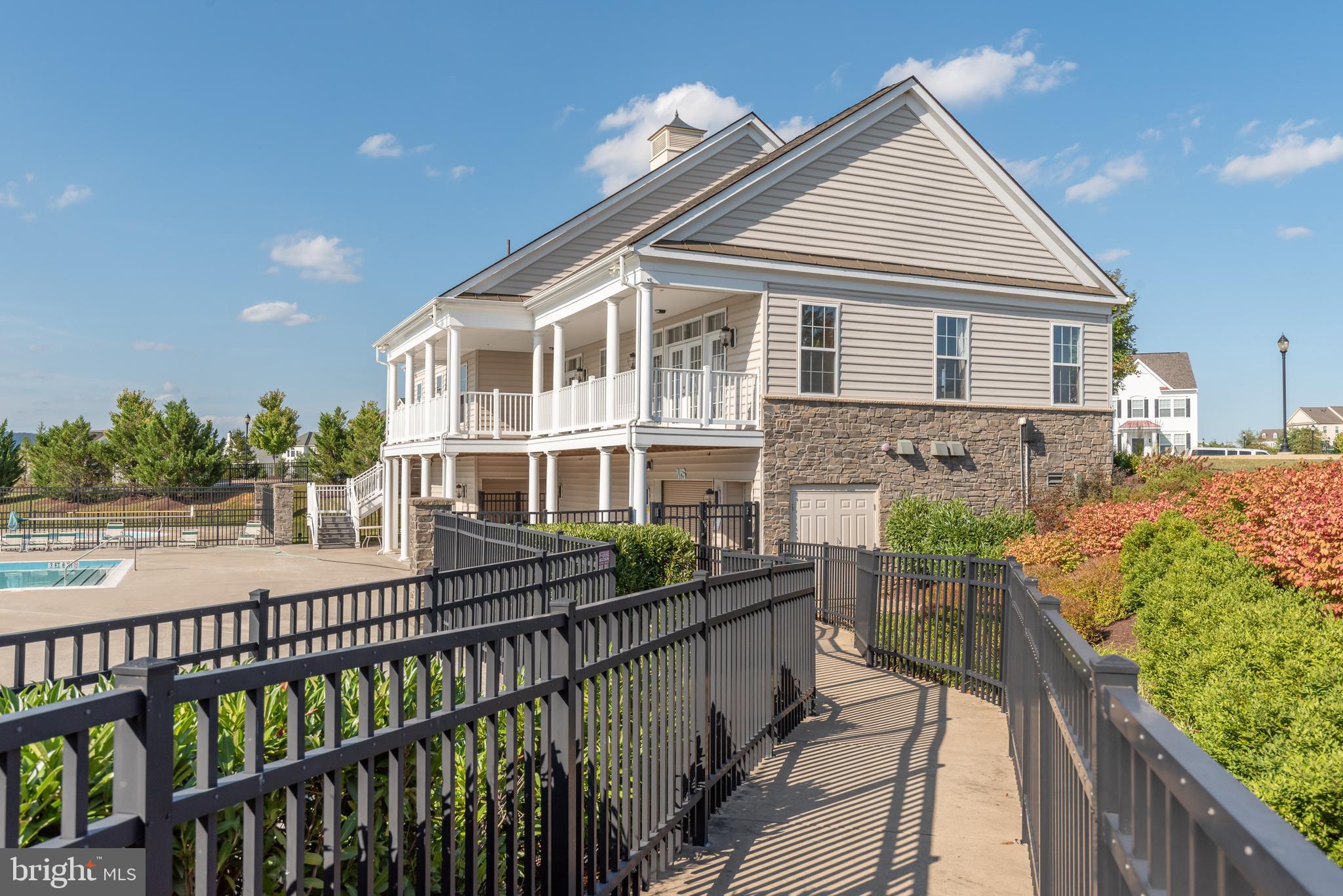 MARTINSBURG STATION - Residential
