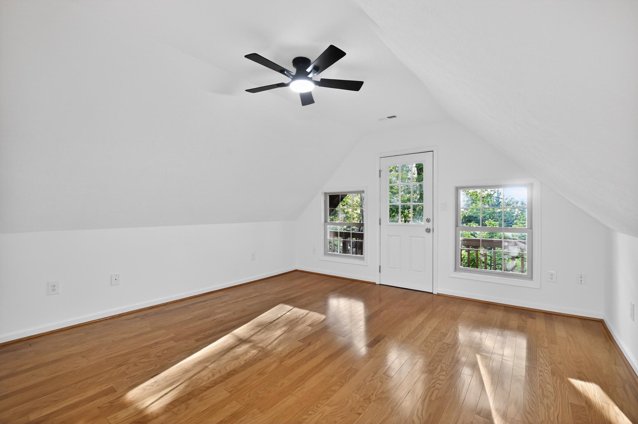 HIGH KNOB - Residential
